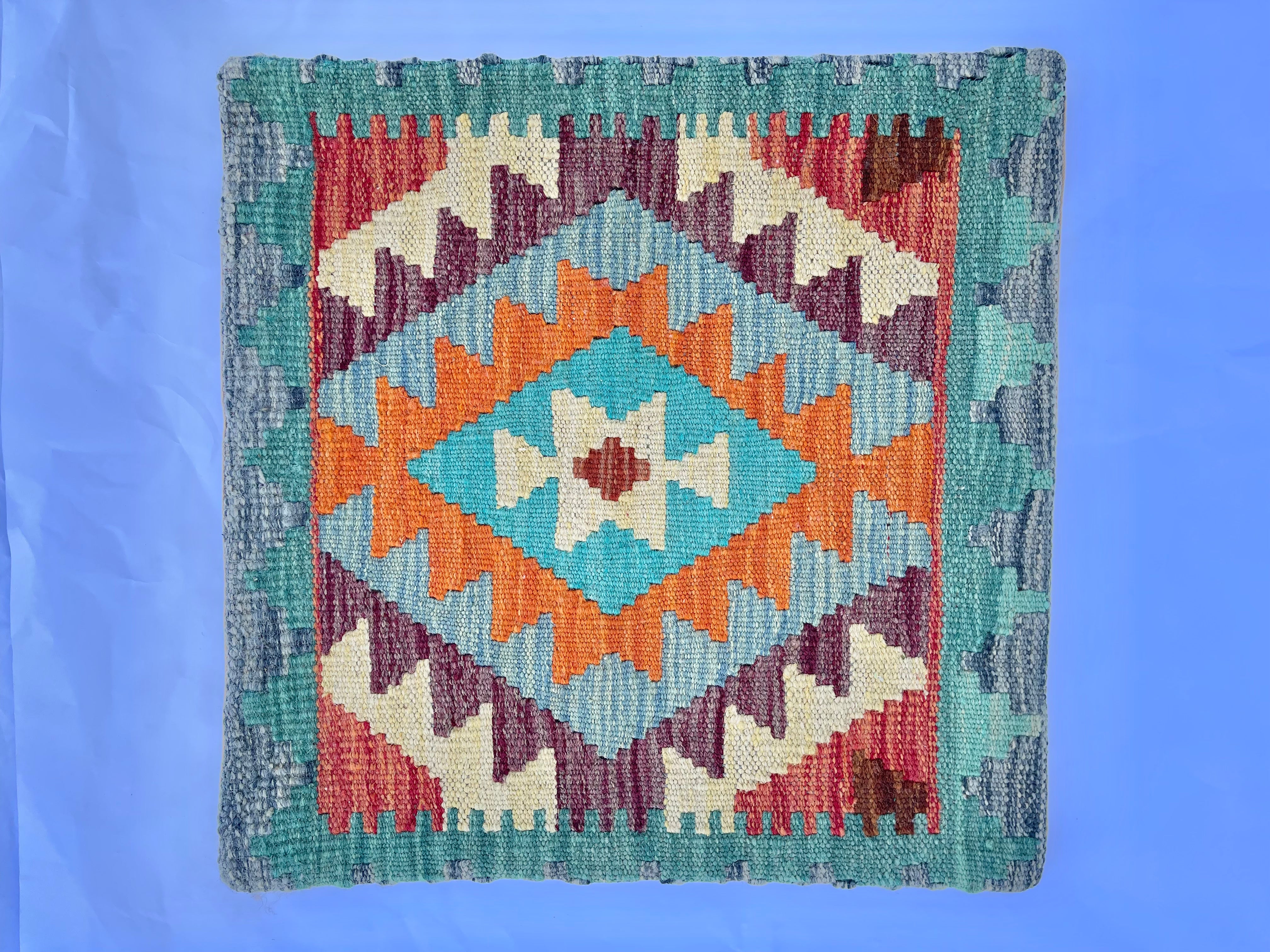 Faryab Cushion 180 - ~ 45x45 cm Jerm | جِرْم