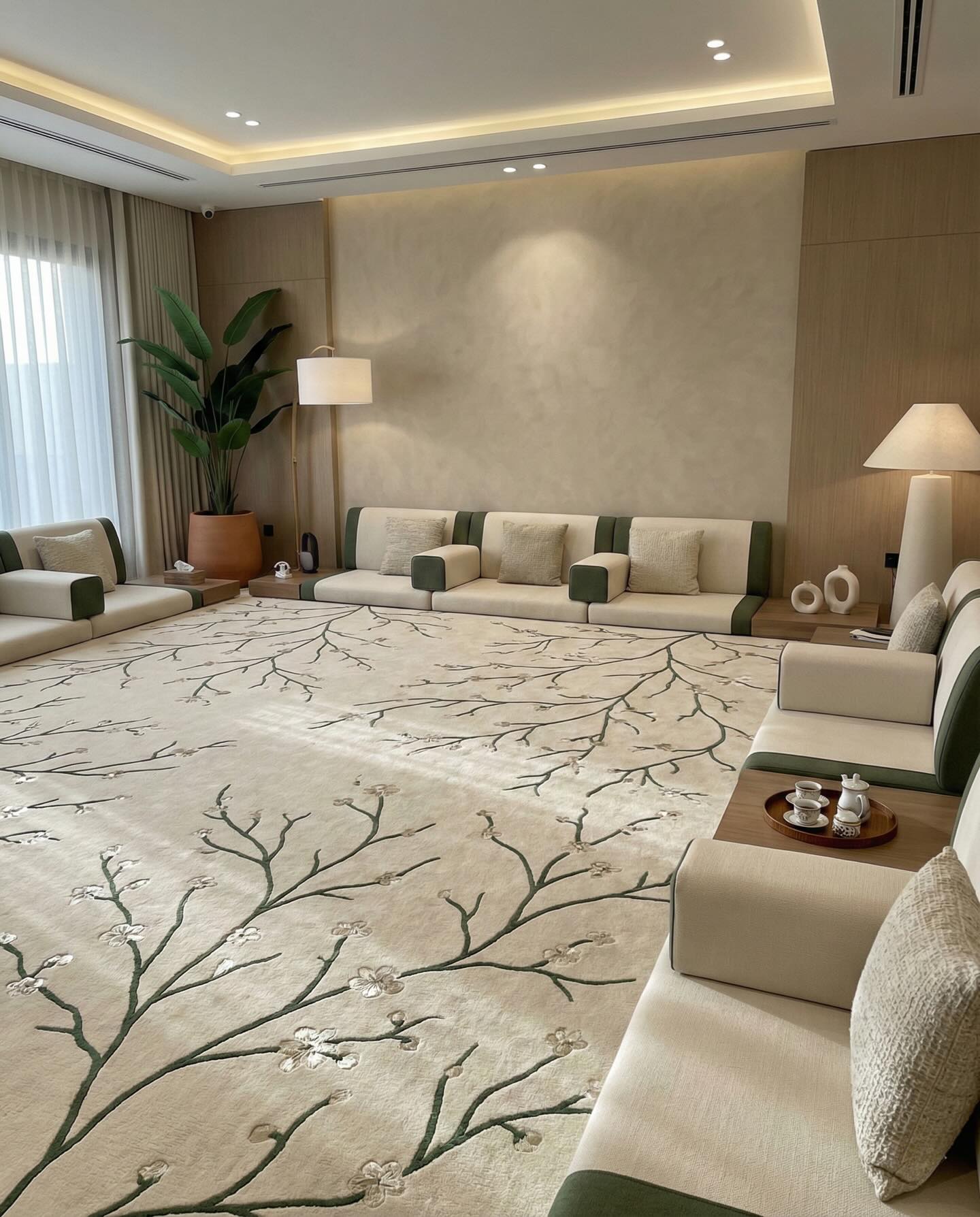 Jerm Hand-Tufted Rug 282
