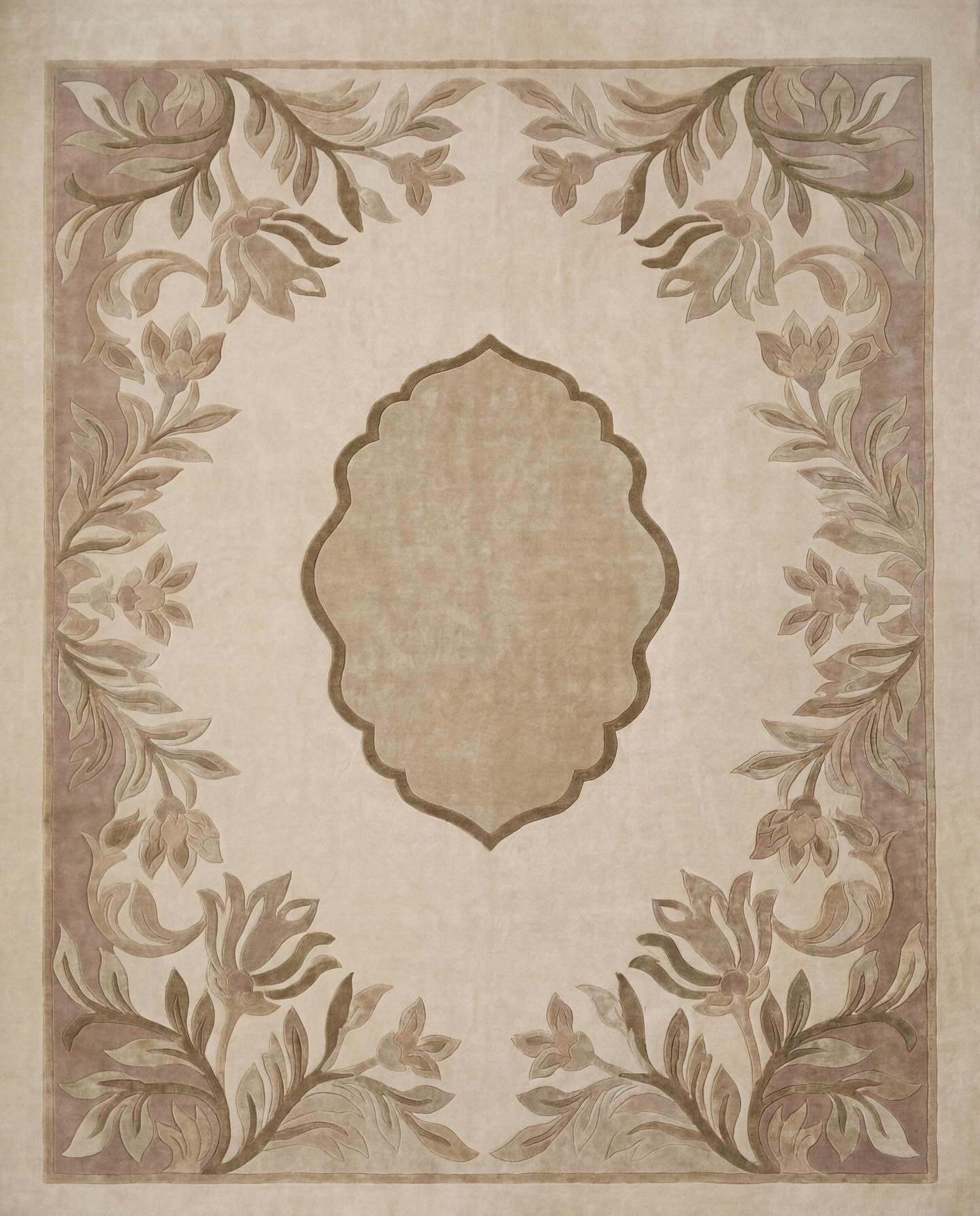 Jerm Hand-Tufted Rug 290