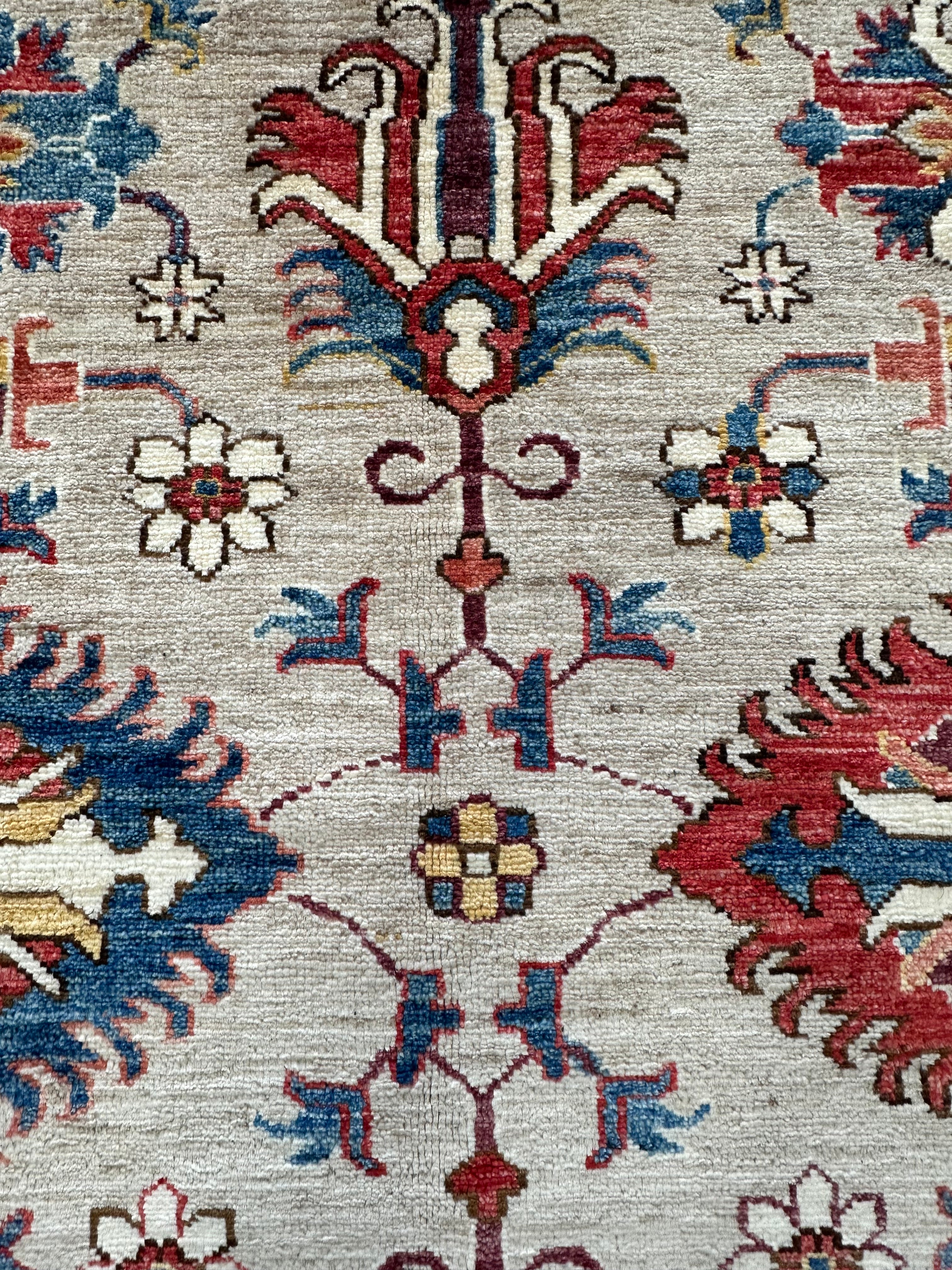 Afghan handmade rug,Chobi. Size:367x268cm