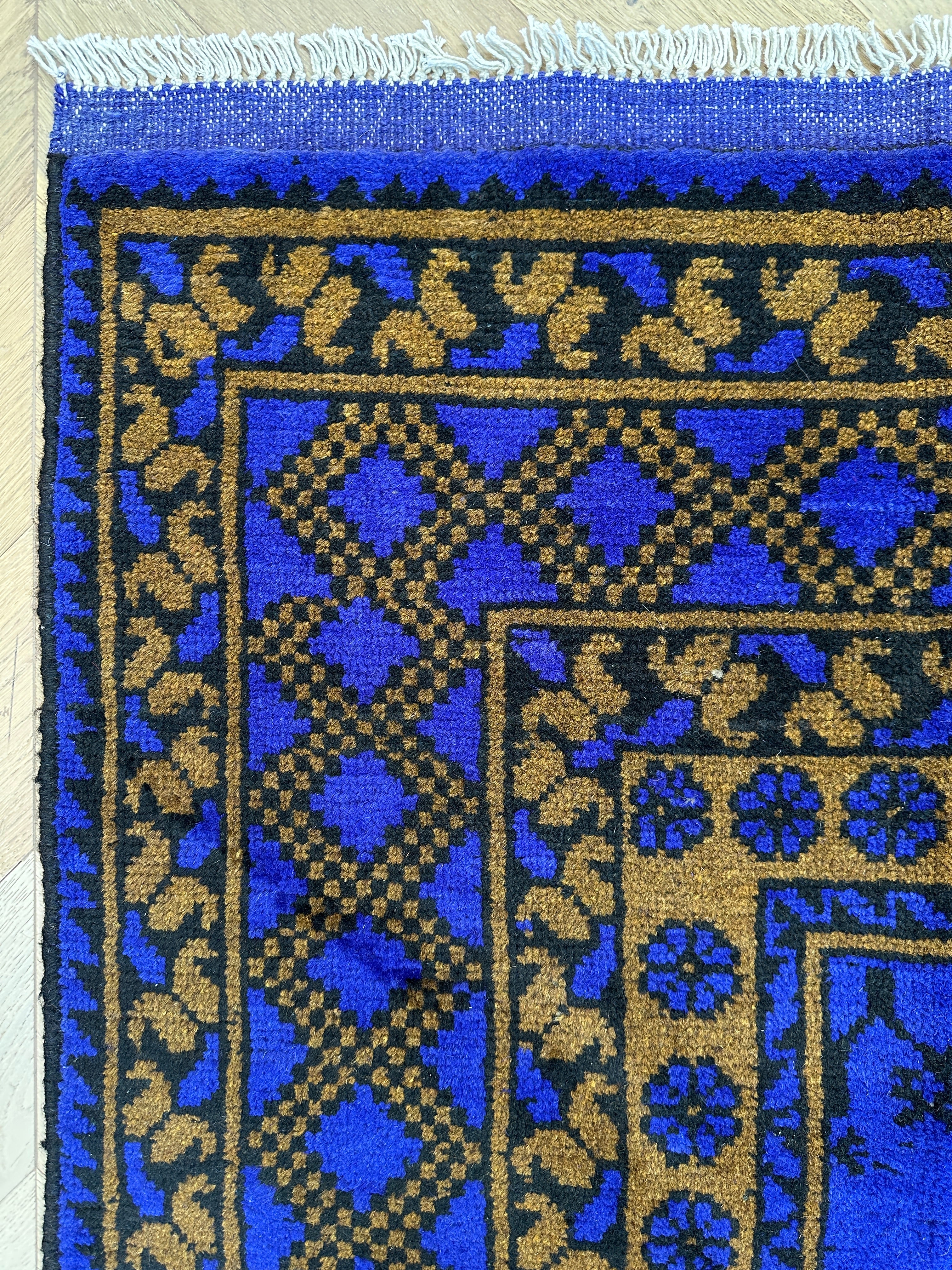 Afghan handmade rug,Chobi. Size: 278x203 cm