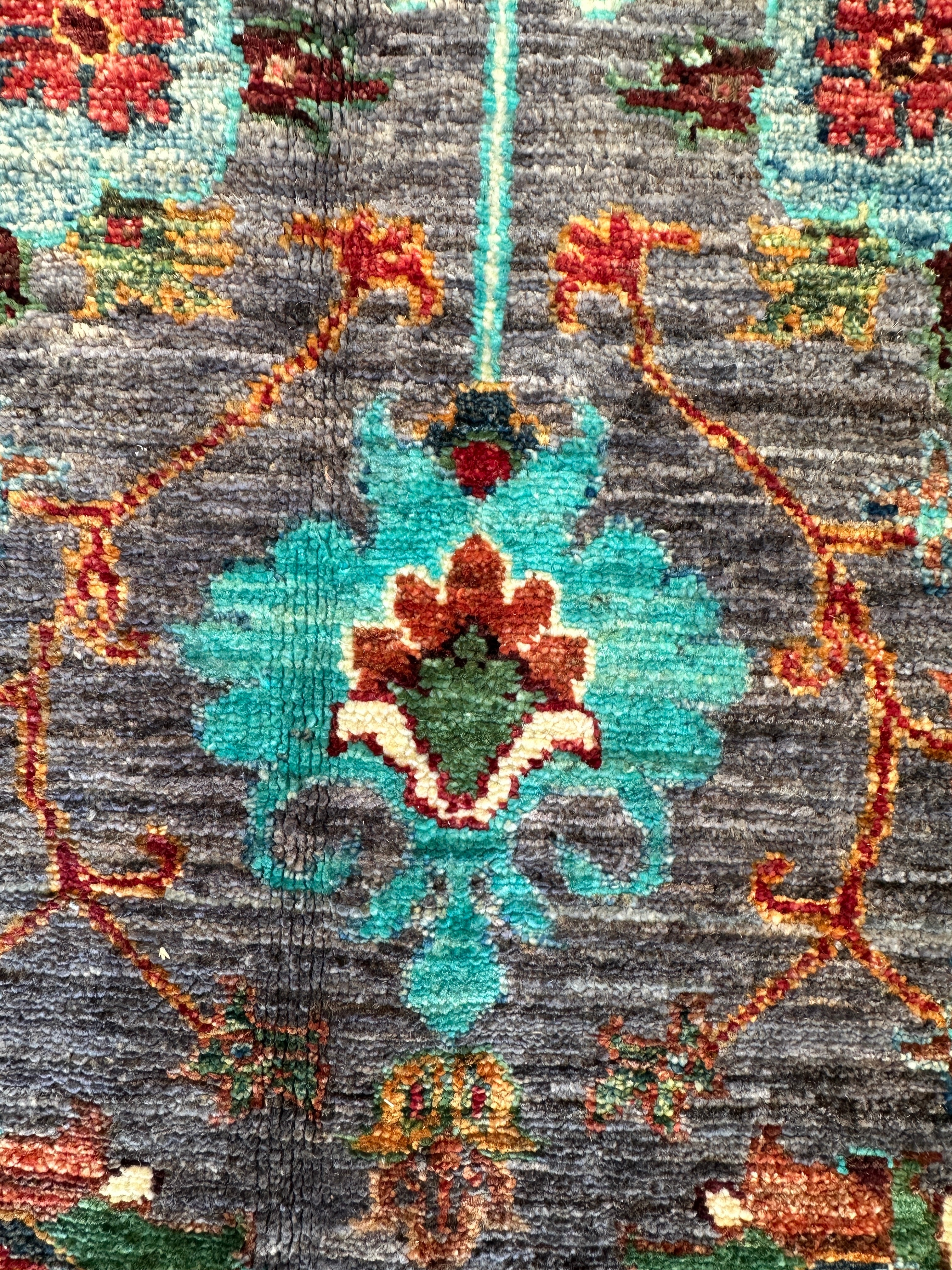 Afghan handmade rug,Chobi. Size: 226x148 cm