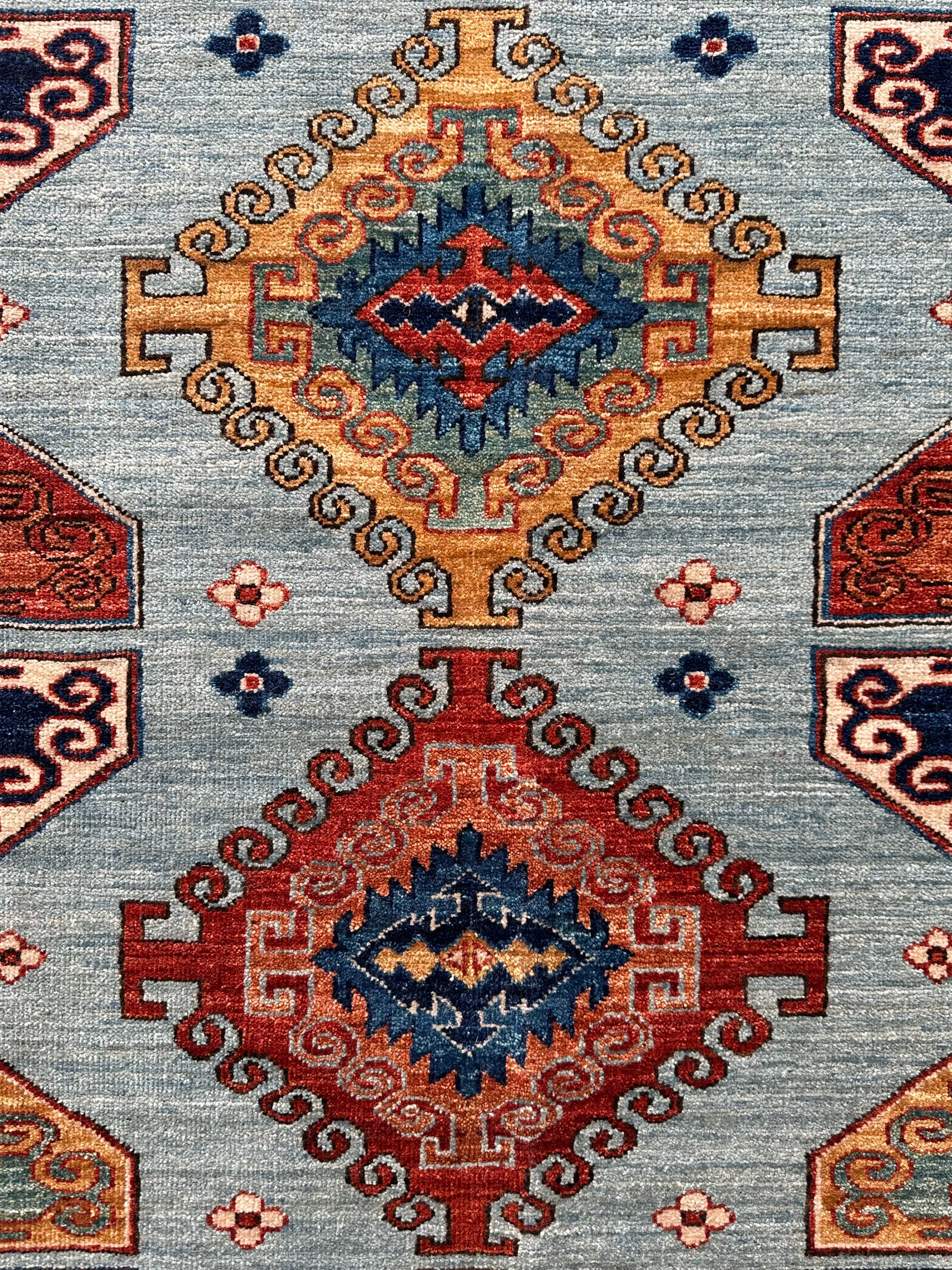 Afghan handmade rug,Chobi. Size: 192x158 cm