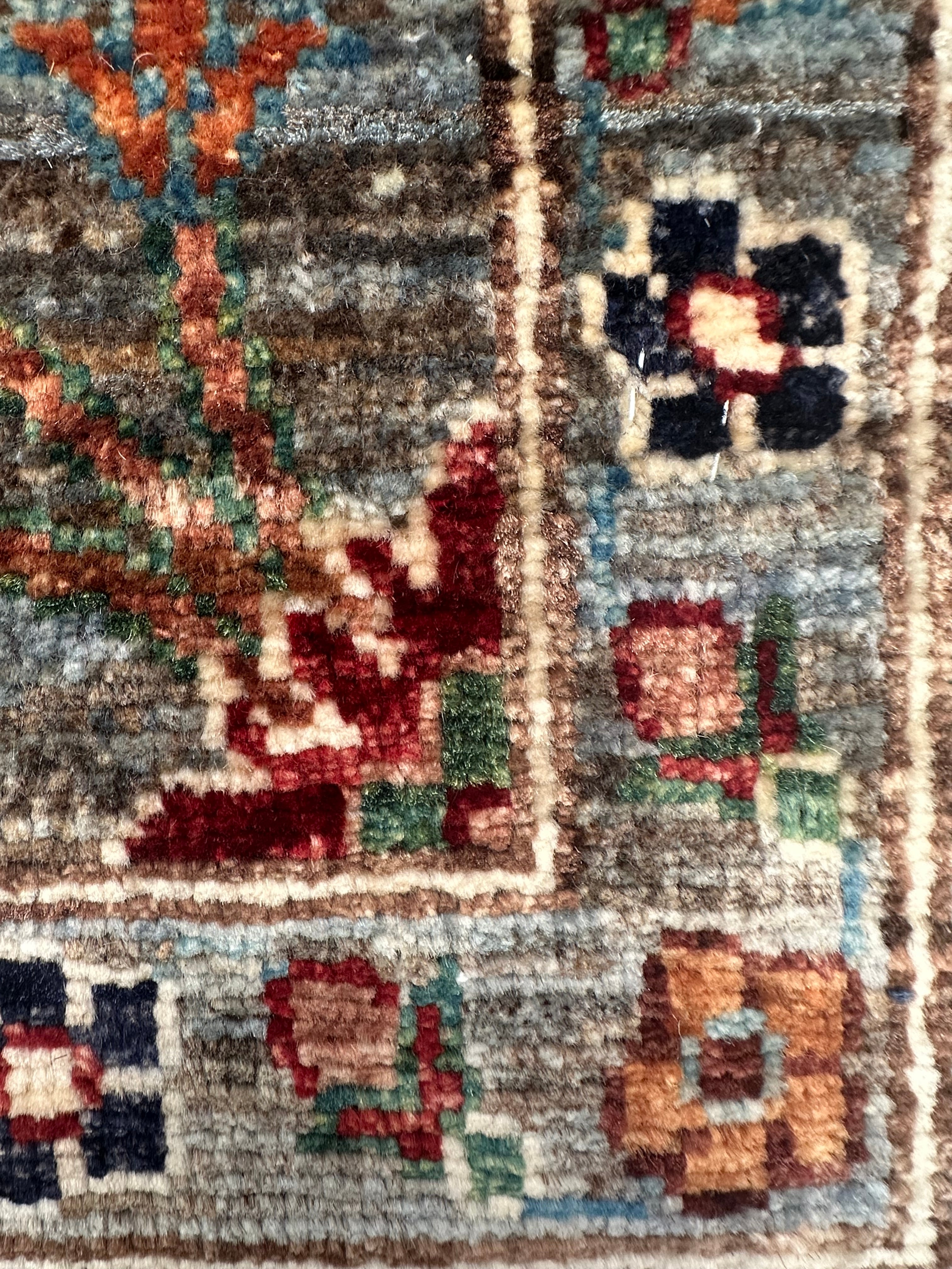 Afghan handmade rug,Chobi. Size:331x249cmk