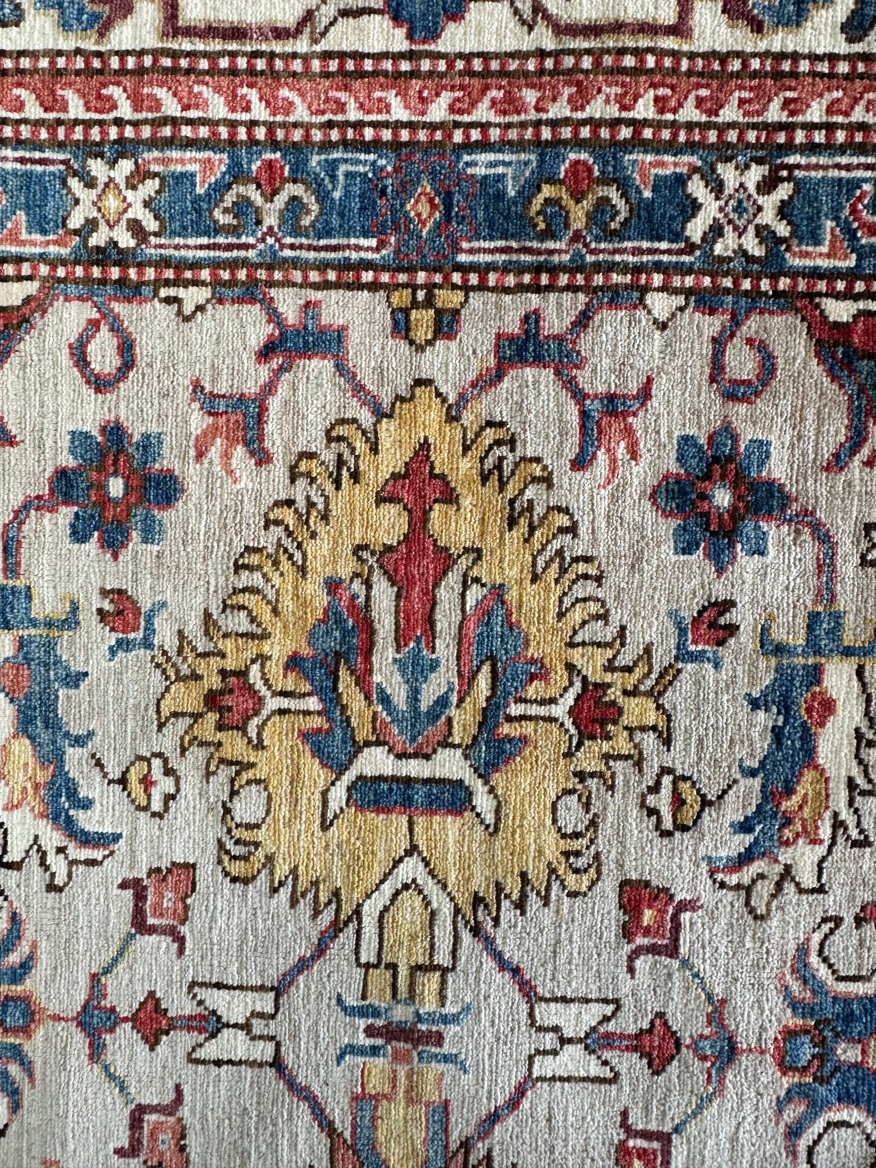 Afghan handmade rug,Chobi. Size:367x268cm