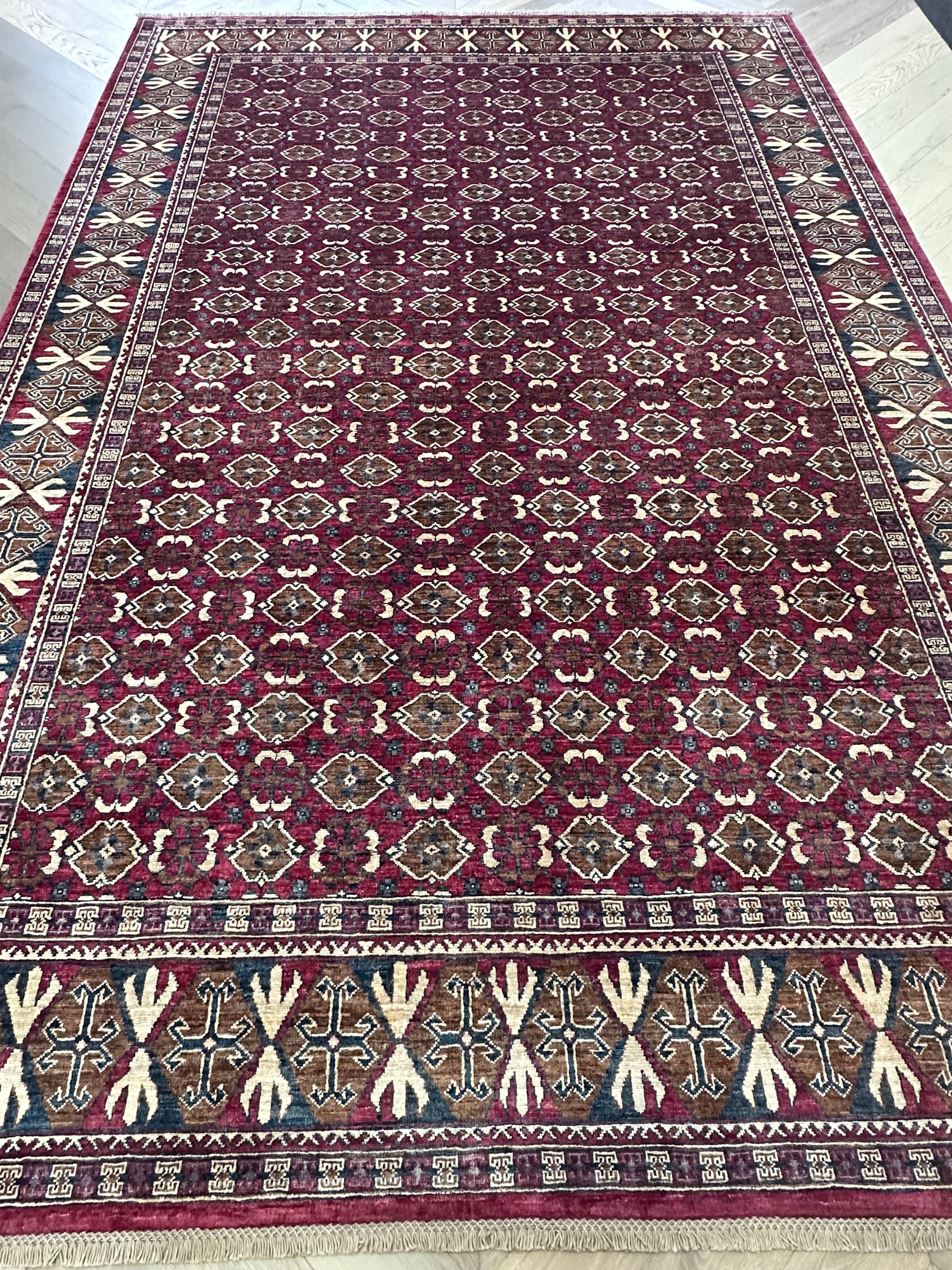Afghan handmade rug,Chobi. Size:340x230 cm