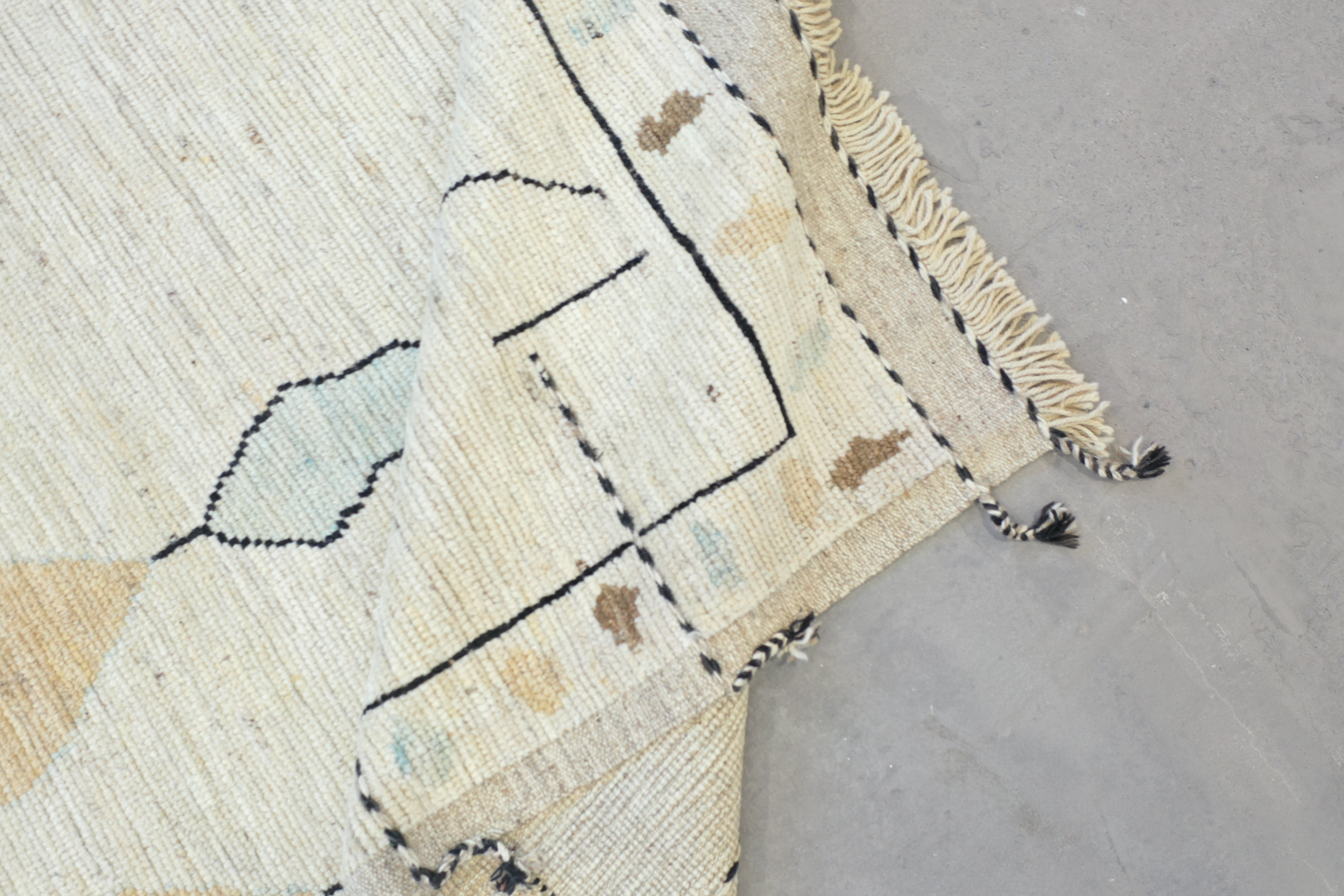 Grey Afghan Handmade — 4.10 x 3.20