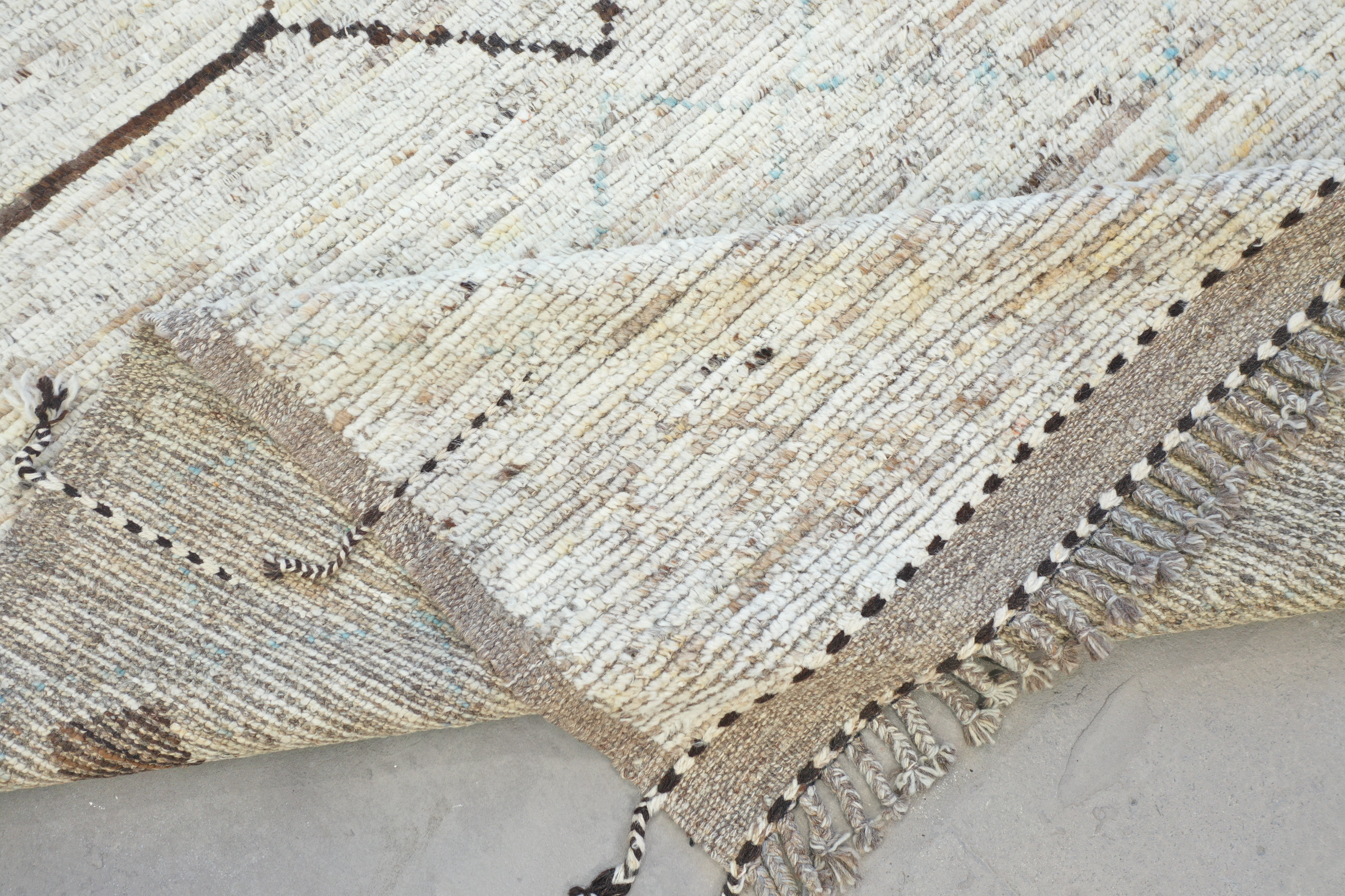 Grey Afghan Handmade — 4.04 x 3.30