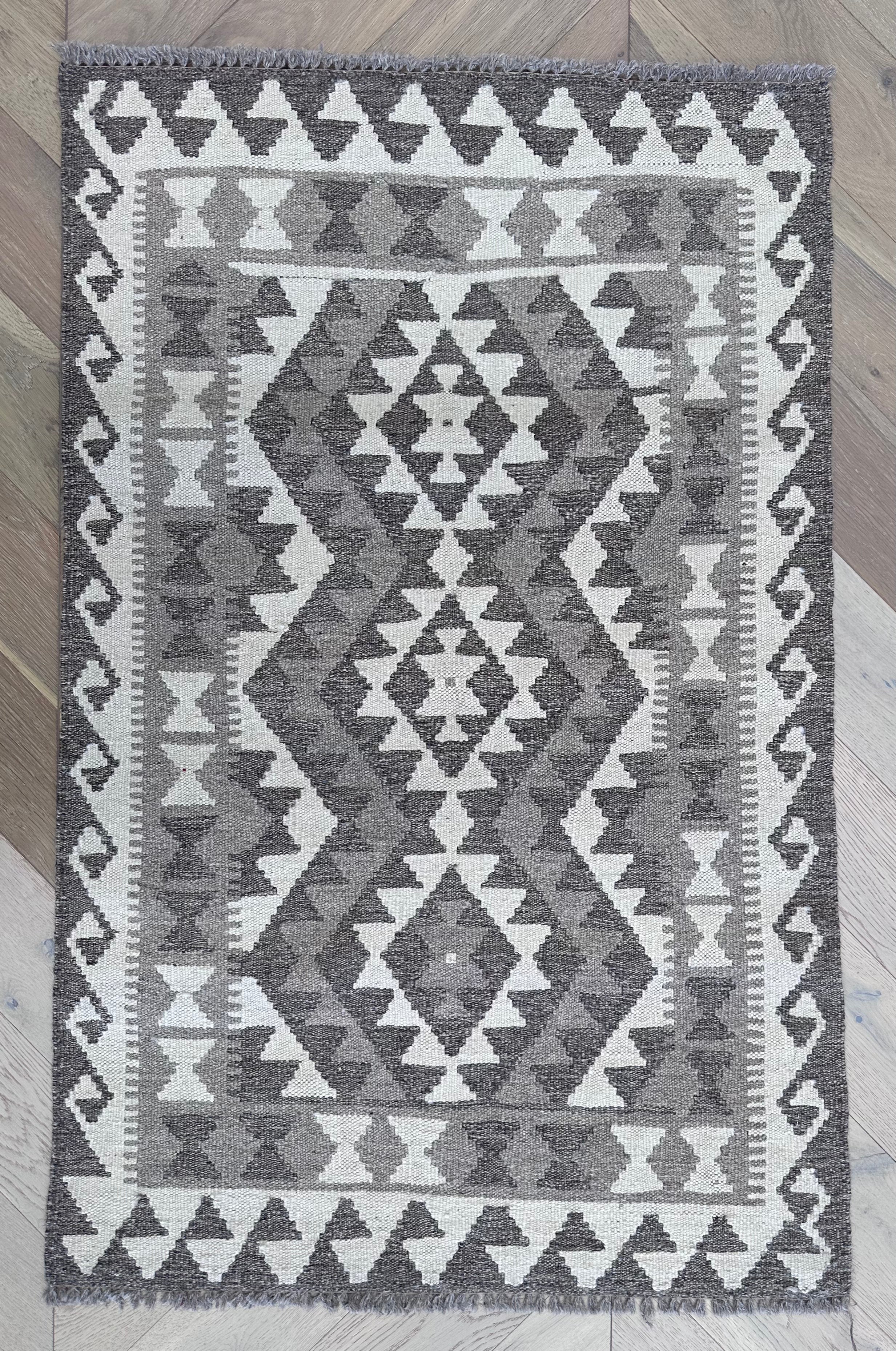 Chobi Afghan Handmade — 1.20 x 0.74