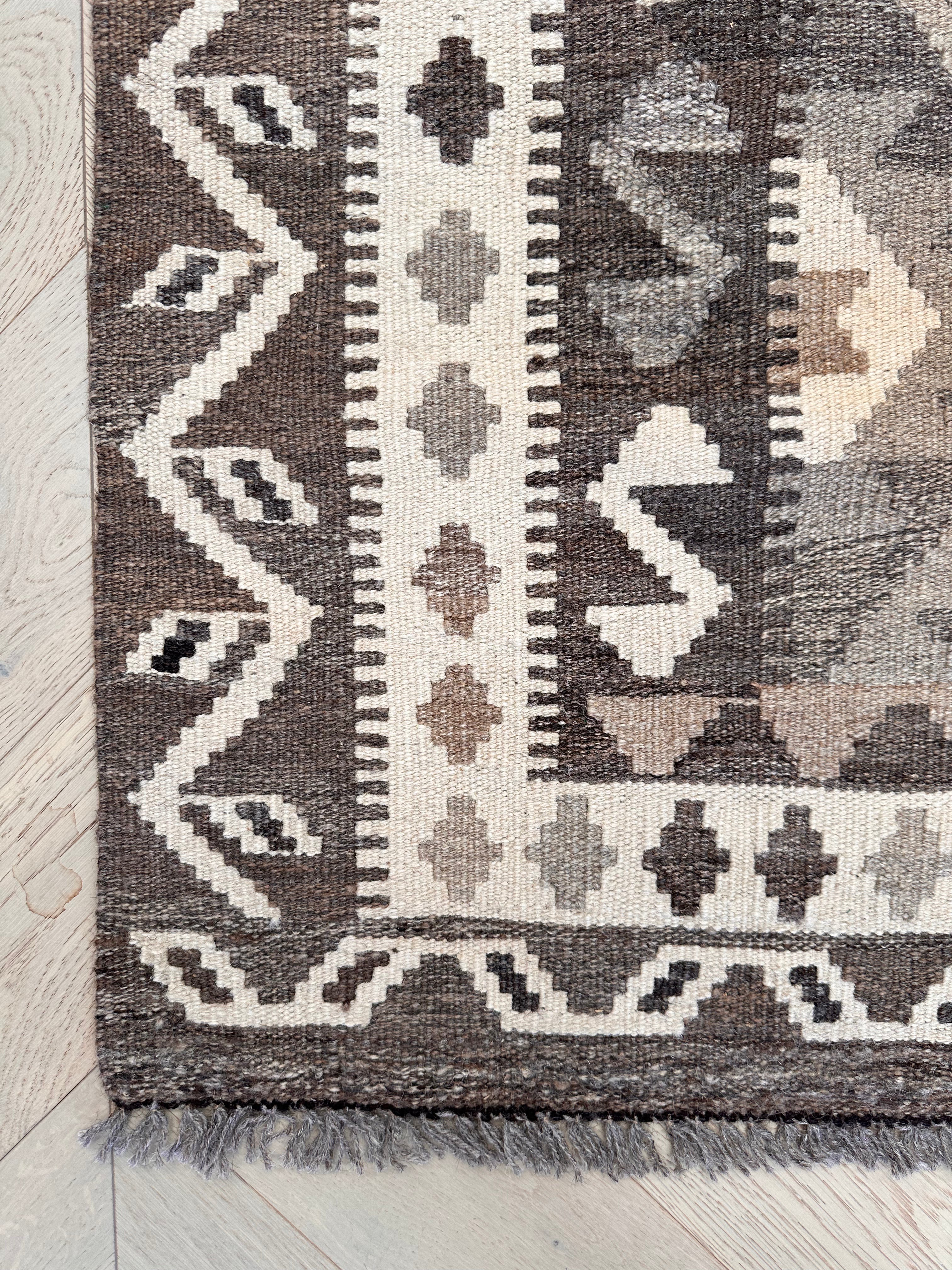 Chobi Afghan Handmade — 2.52 x 1.73