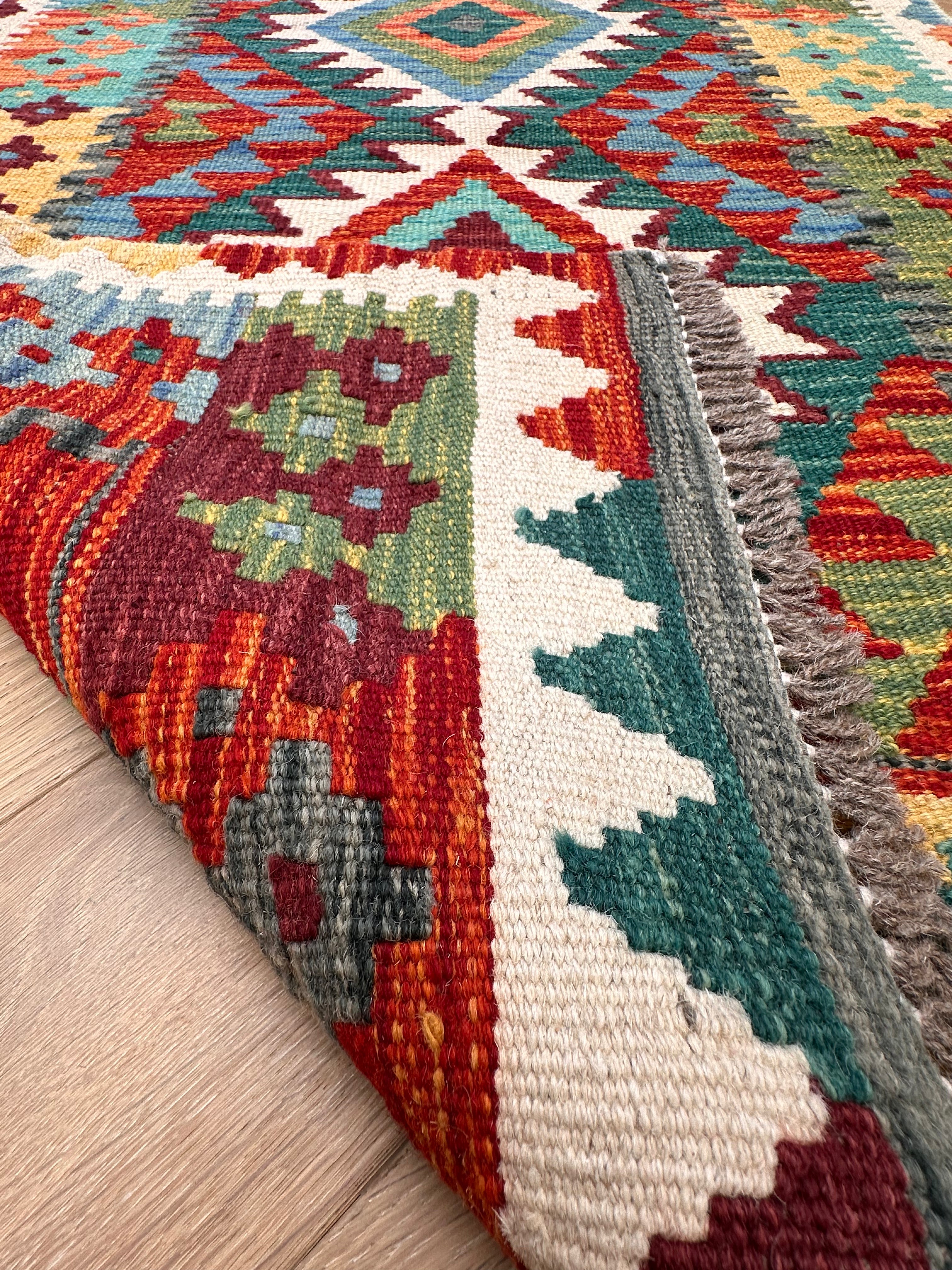 Chobi Afghan Handmade — 3.95 x 0.80