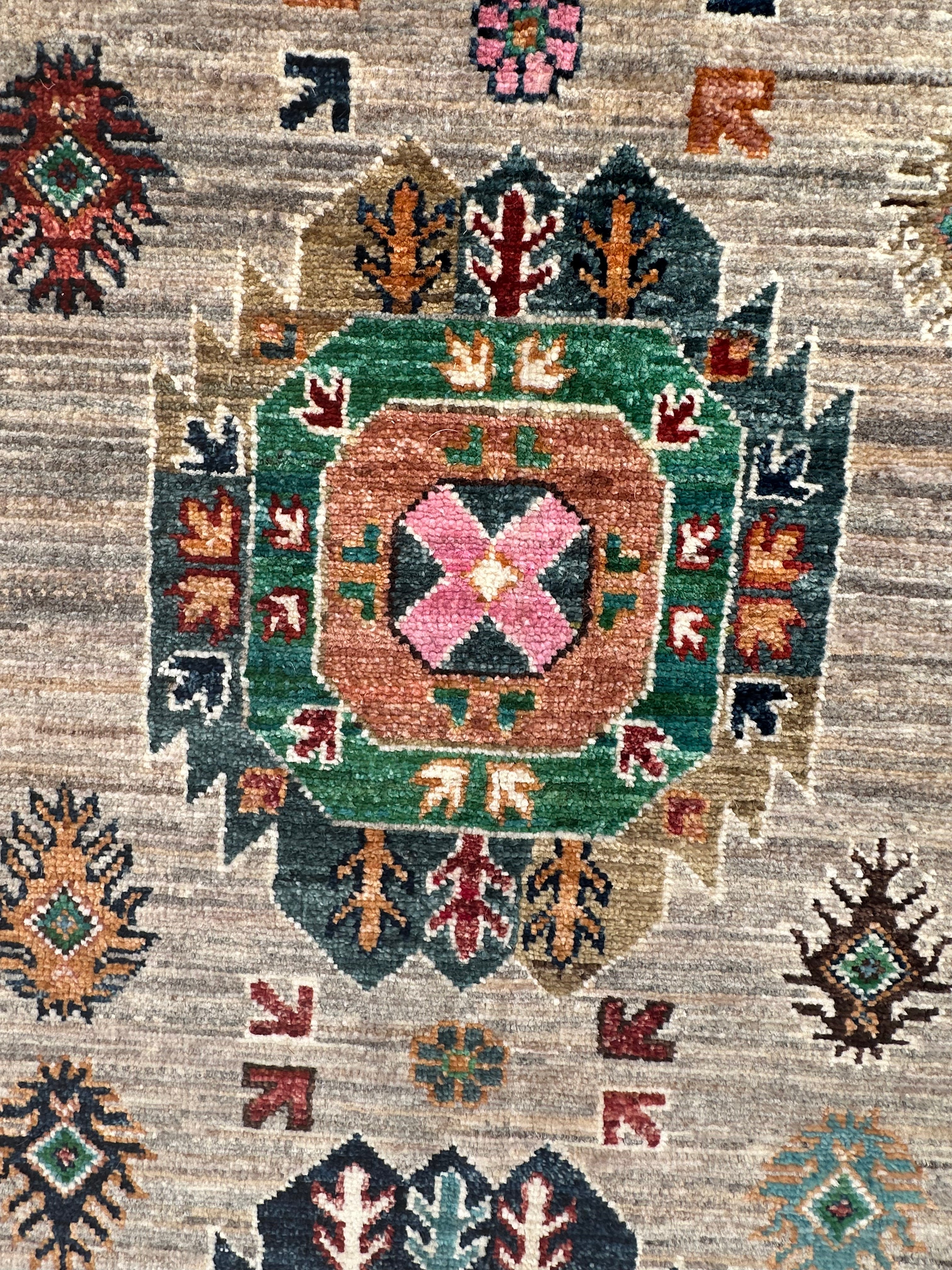 Afghan handmade rug,Chobi. Size:233x167 cm