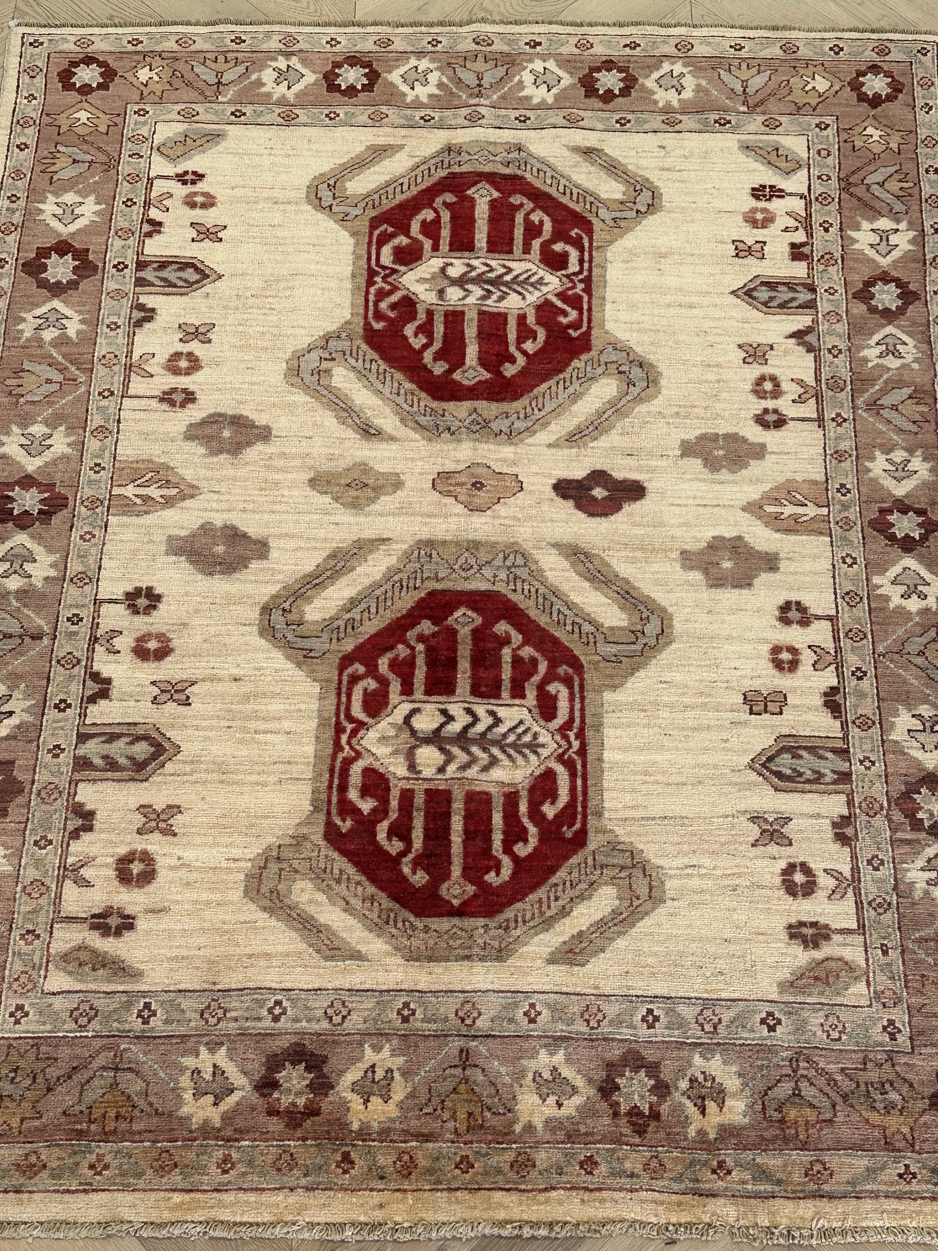 Afghan handmade rug,Chobi. Size:187x135 cm