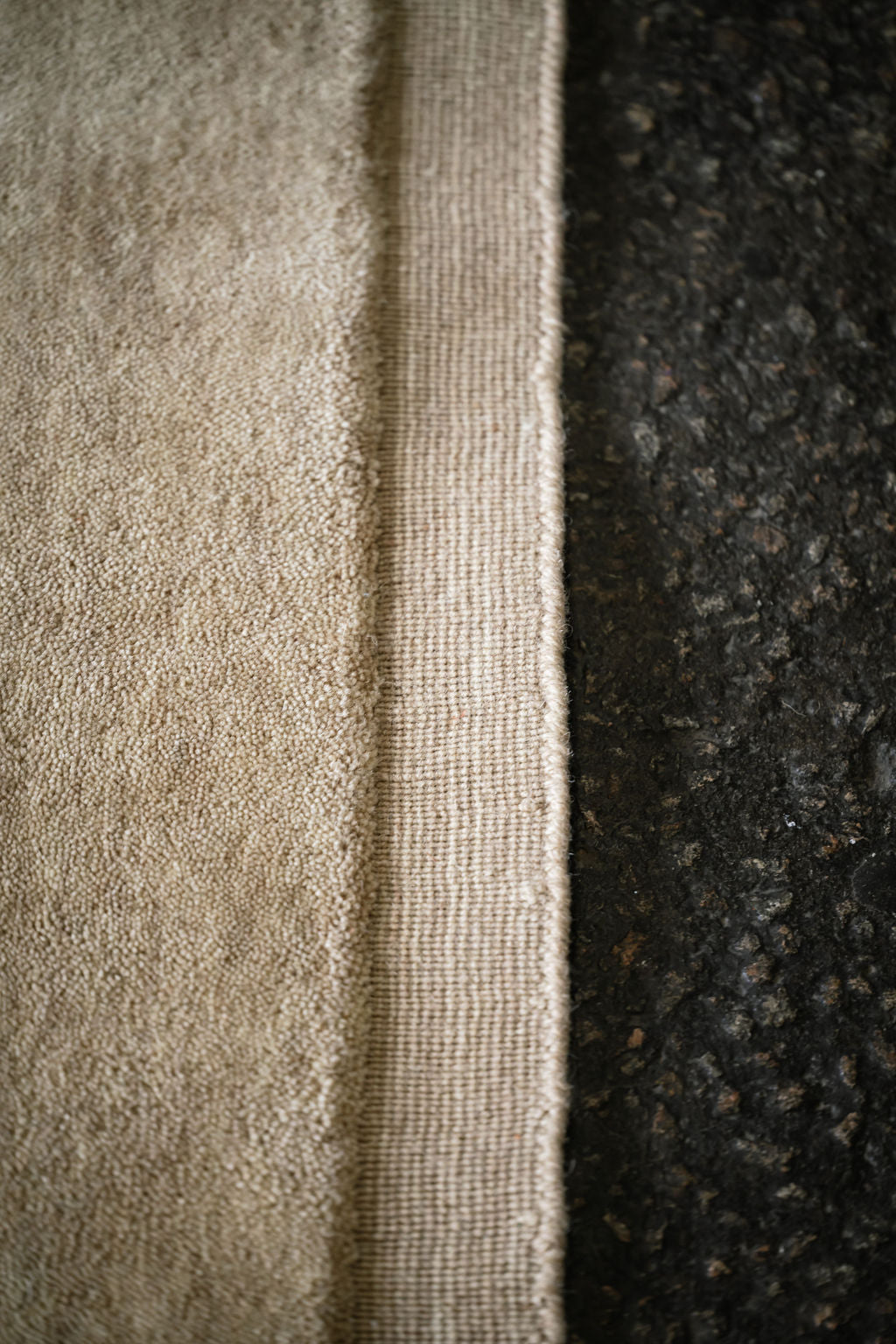Beige Signature - Beige