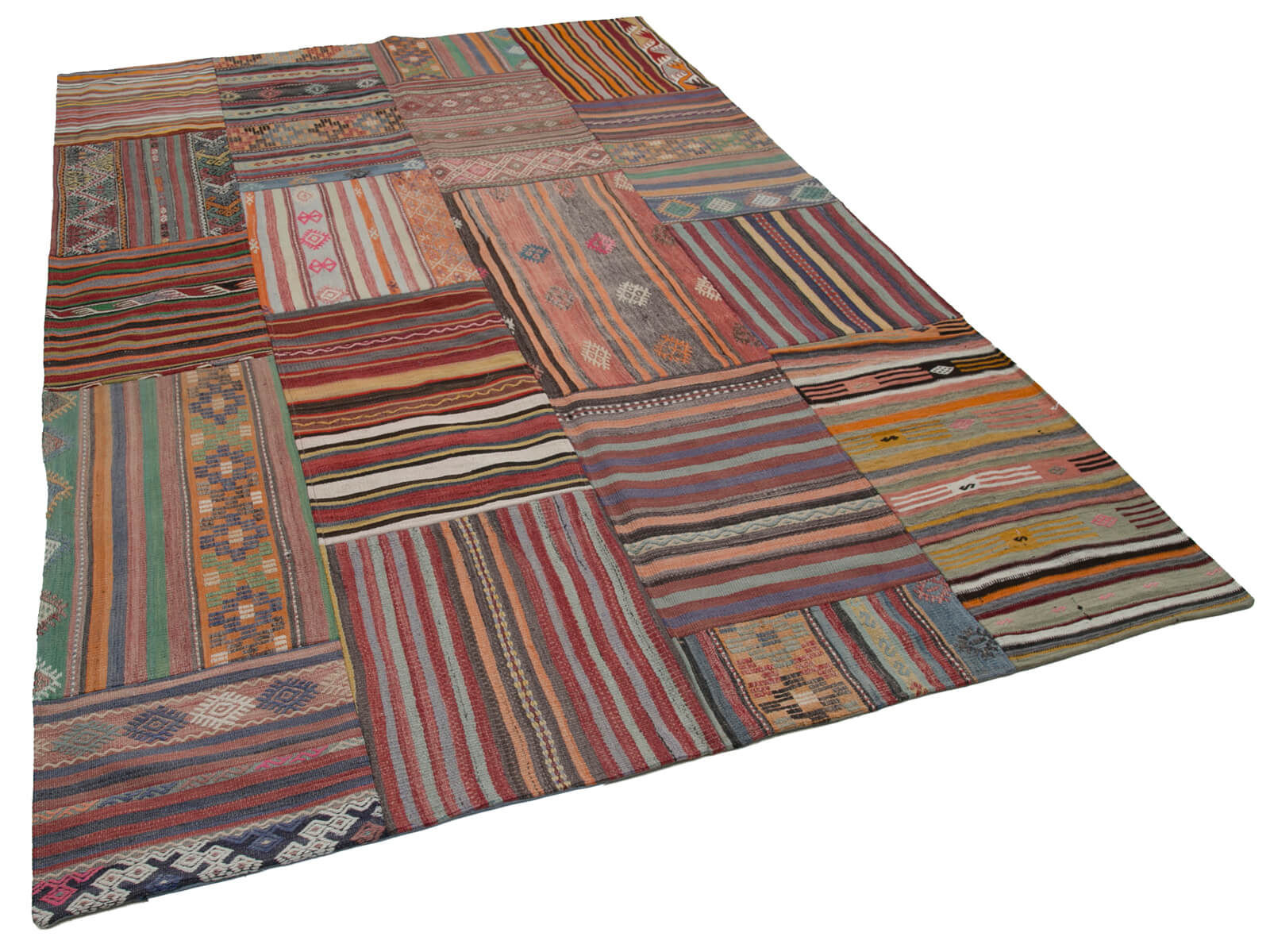 Kilim — 2.03 x 3.01