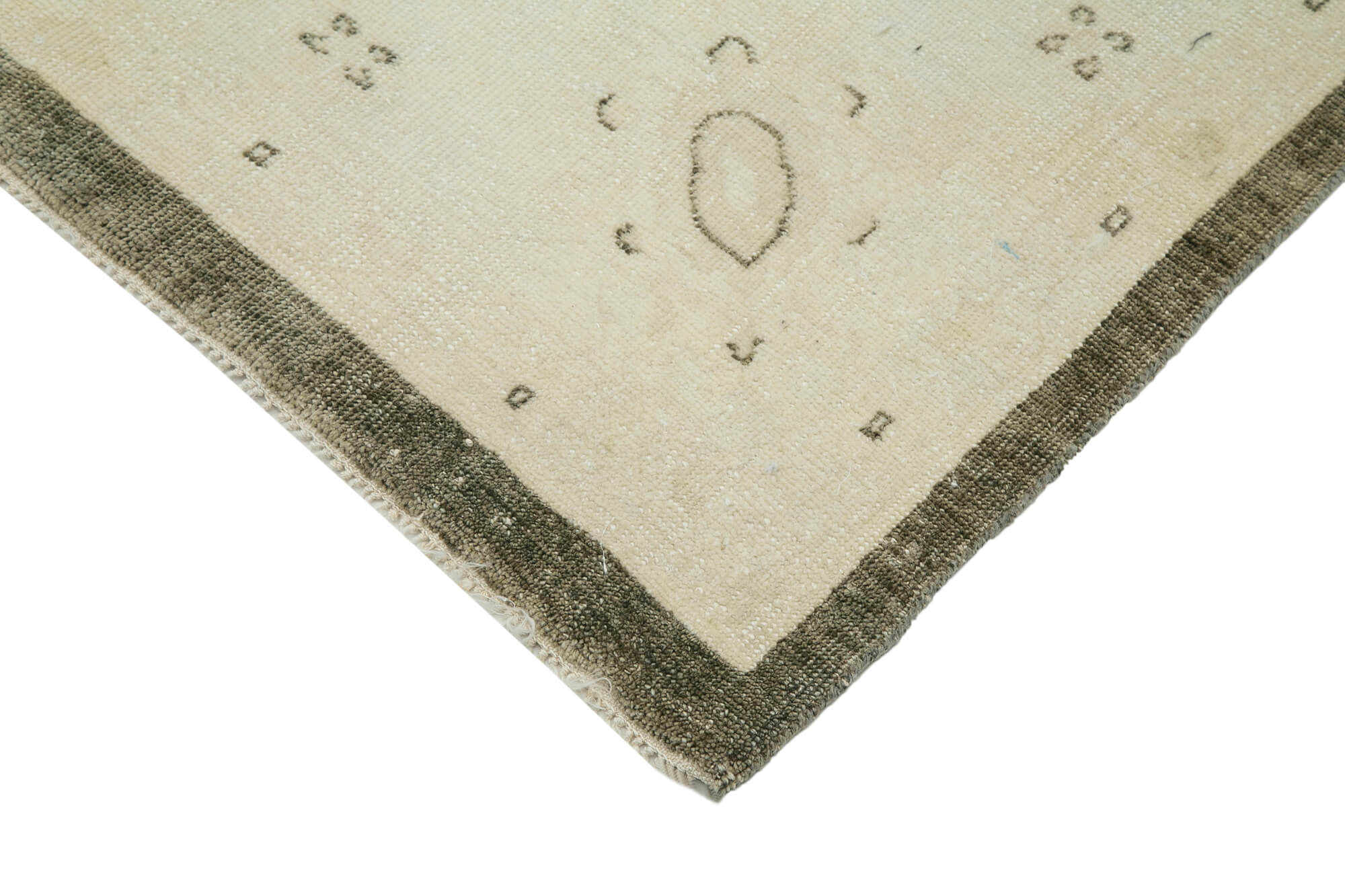 Persian Antique — 2.85 x 4.04