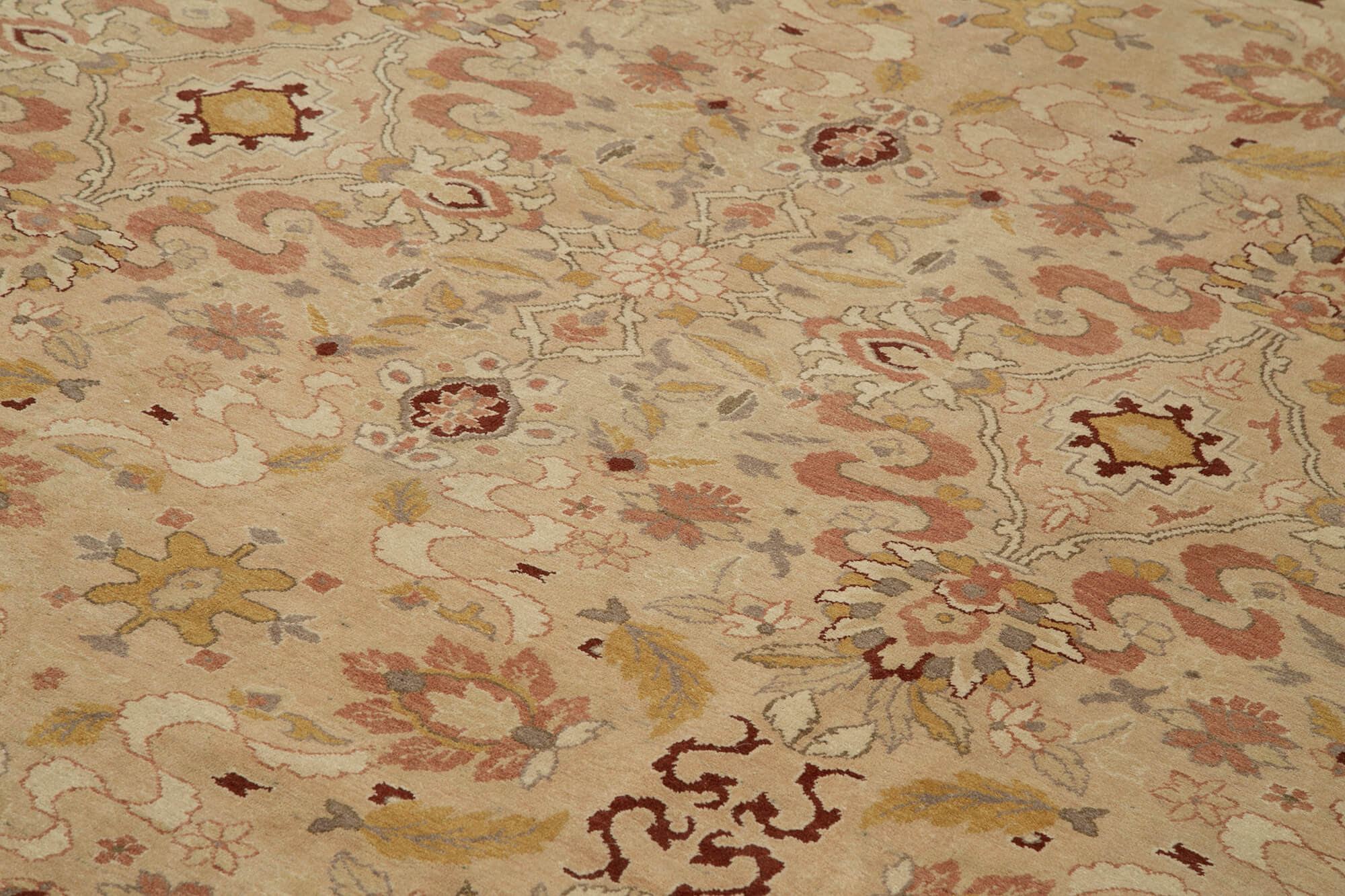 Champagne Oushak — 3.02 x 4.20