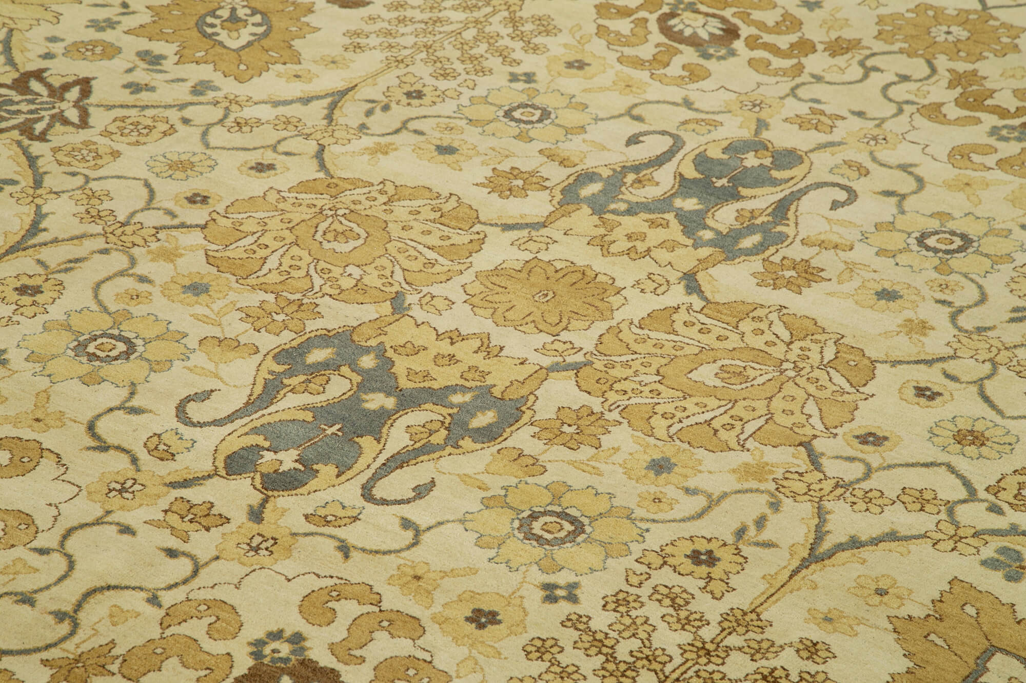Champagne Oushak — 3.00 x 4.30