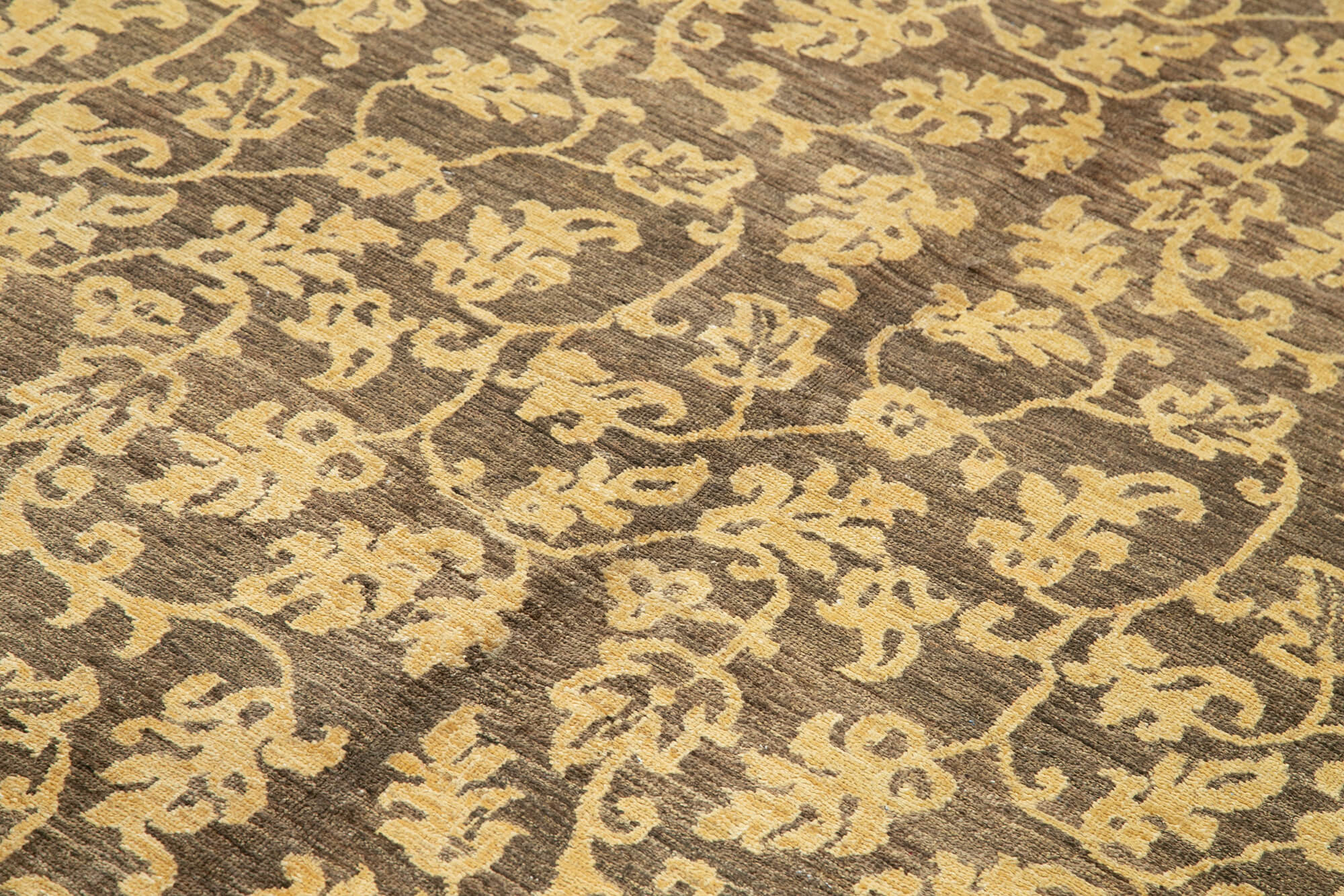 Chestnut Oushak — 1.84 x 2.66