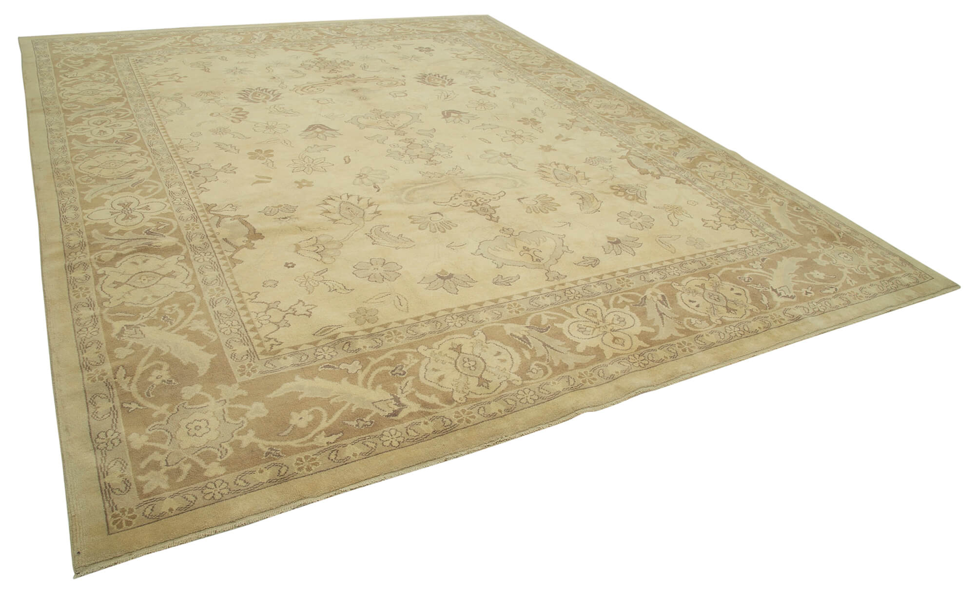 Ivory Oushak — 3.09 x 3.82