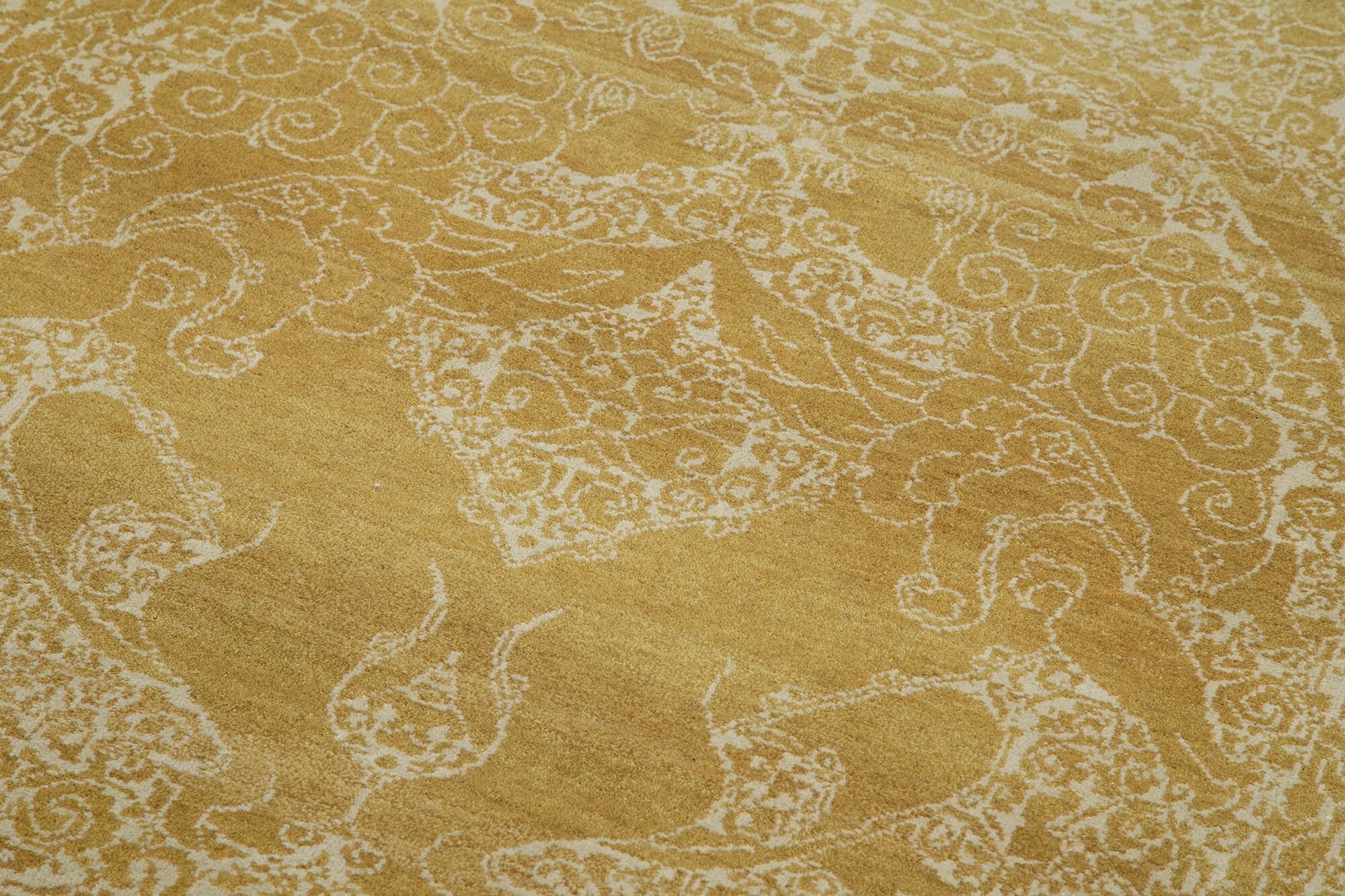 Gold Oushak Runner — 0.92 x 3.73