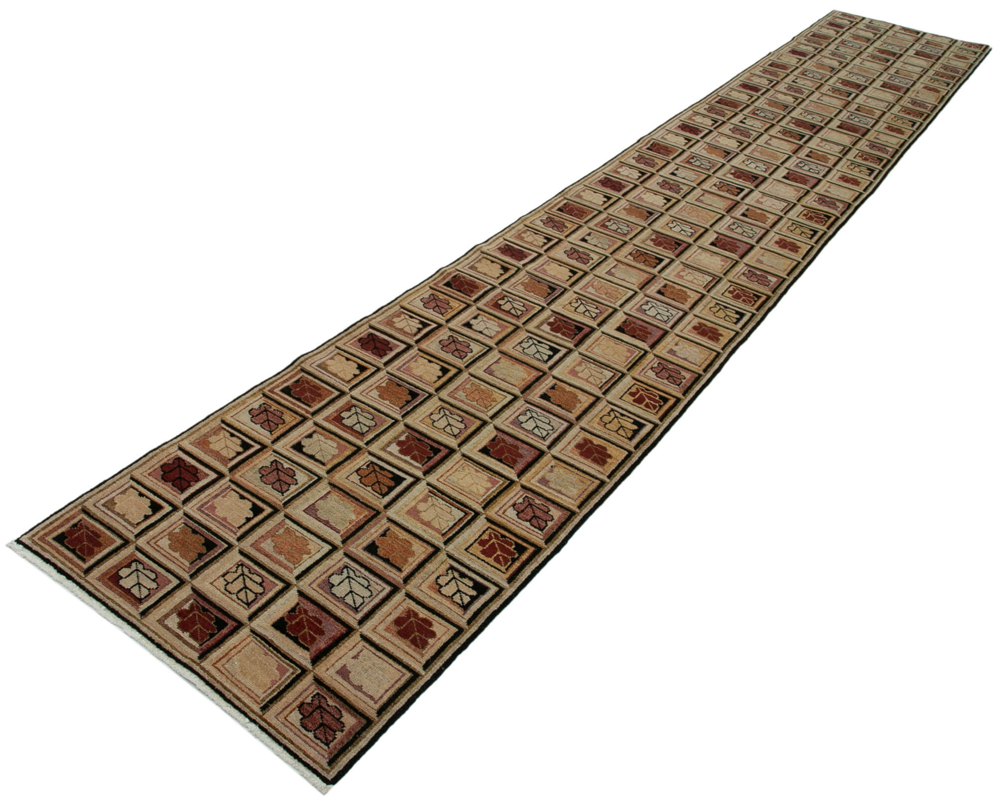 Champagne Oushak Runner — 0.77 x 4.87