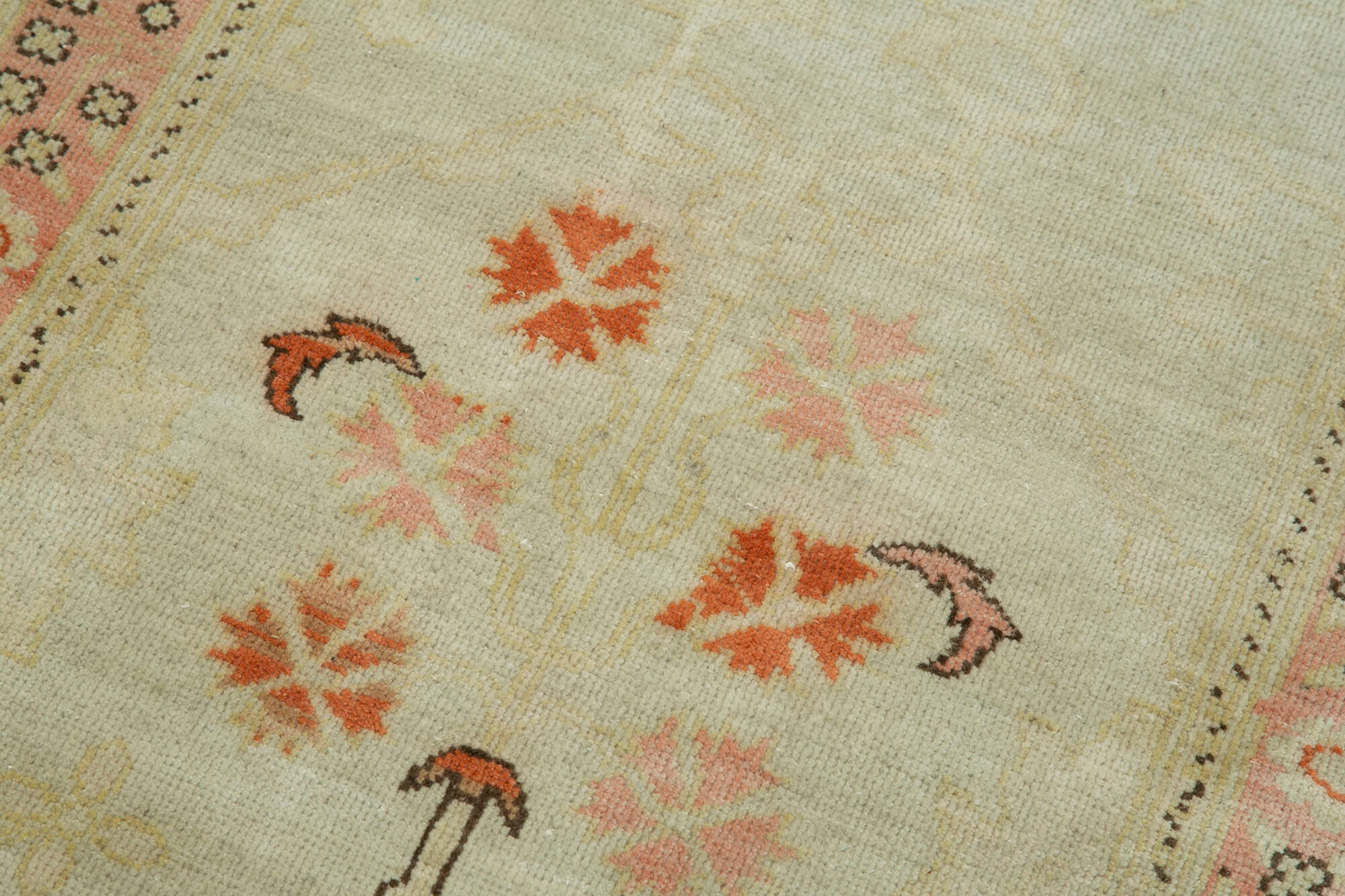 Pearl Oushak Runner — 0.75 x 3.13