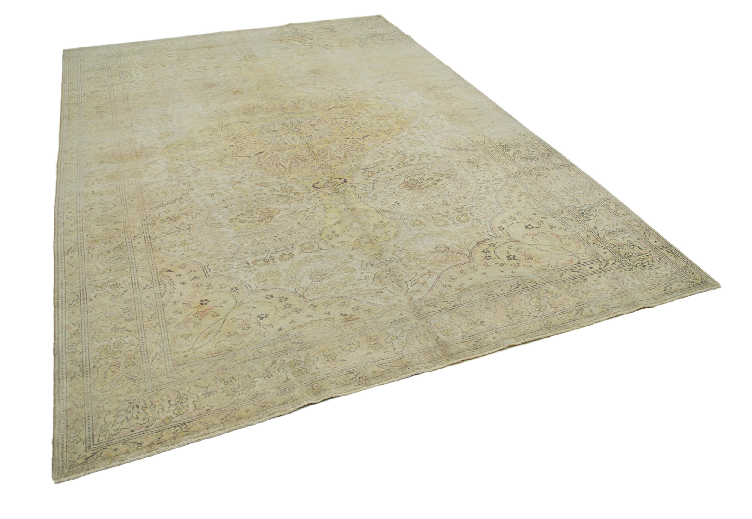 Parchment Kayseri — 2.22 x 3.22
