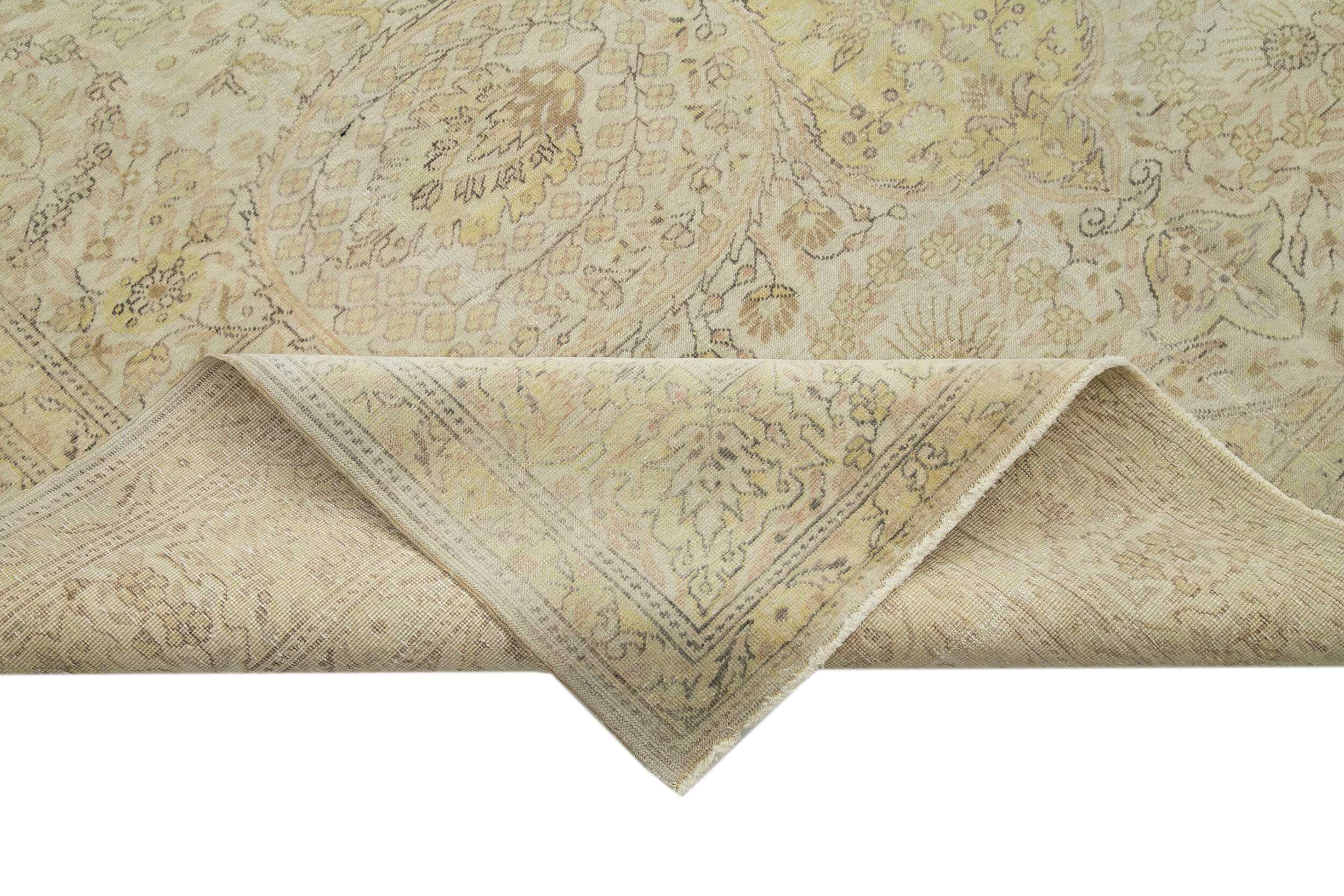 Parchment Kayseri — 2.22 x 3.22