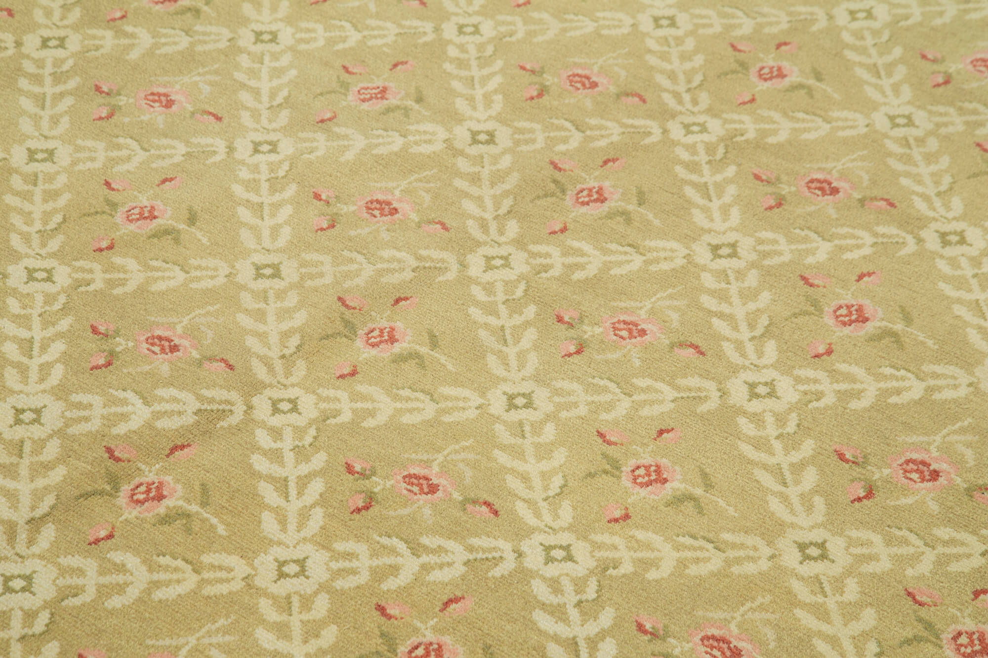 Ivory Oushak — 2.70 x 3.53
