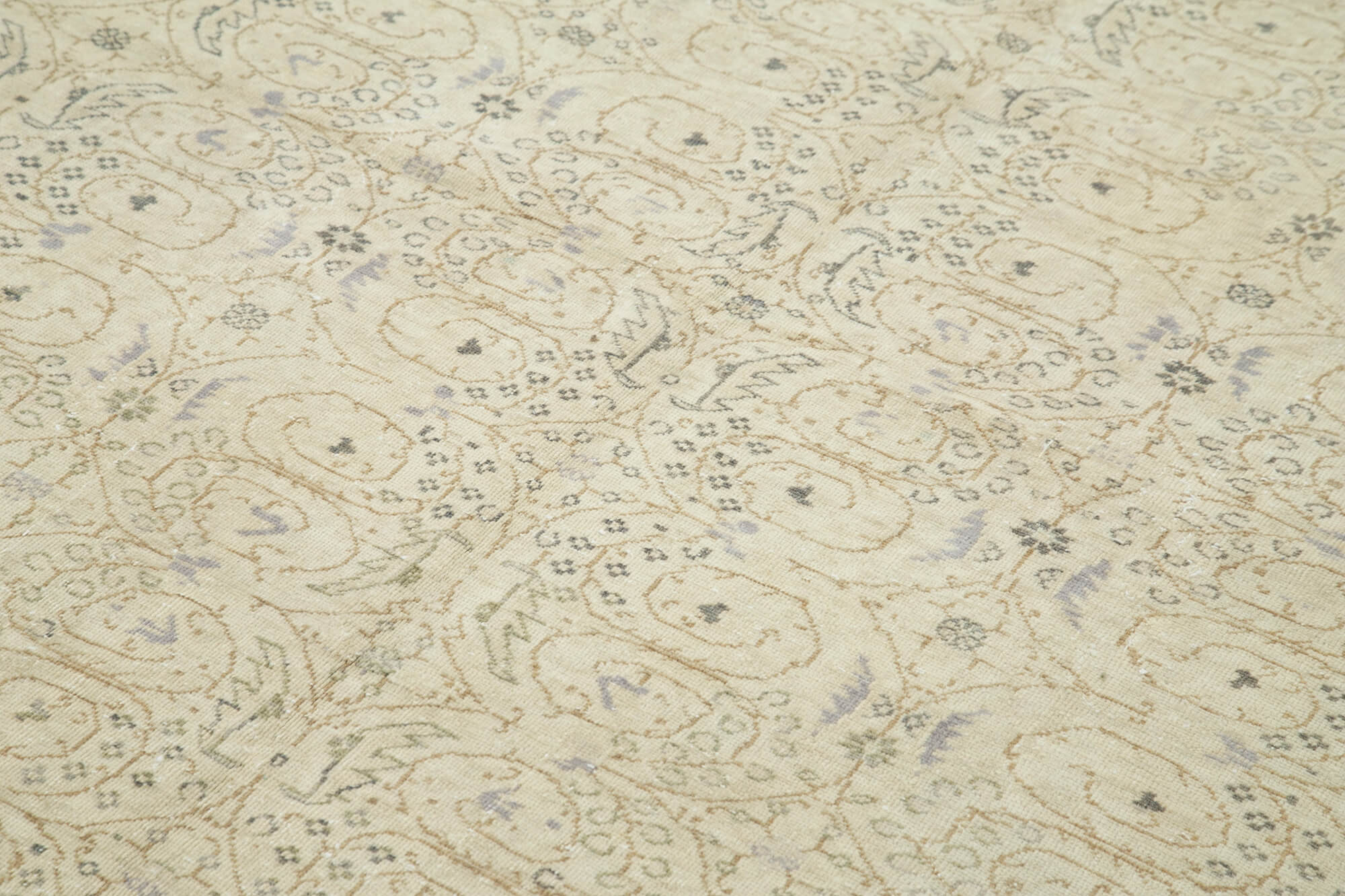 Pearl Kayseri — 1.96 x 2.85