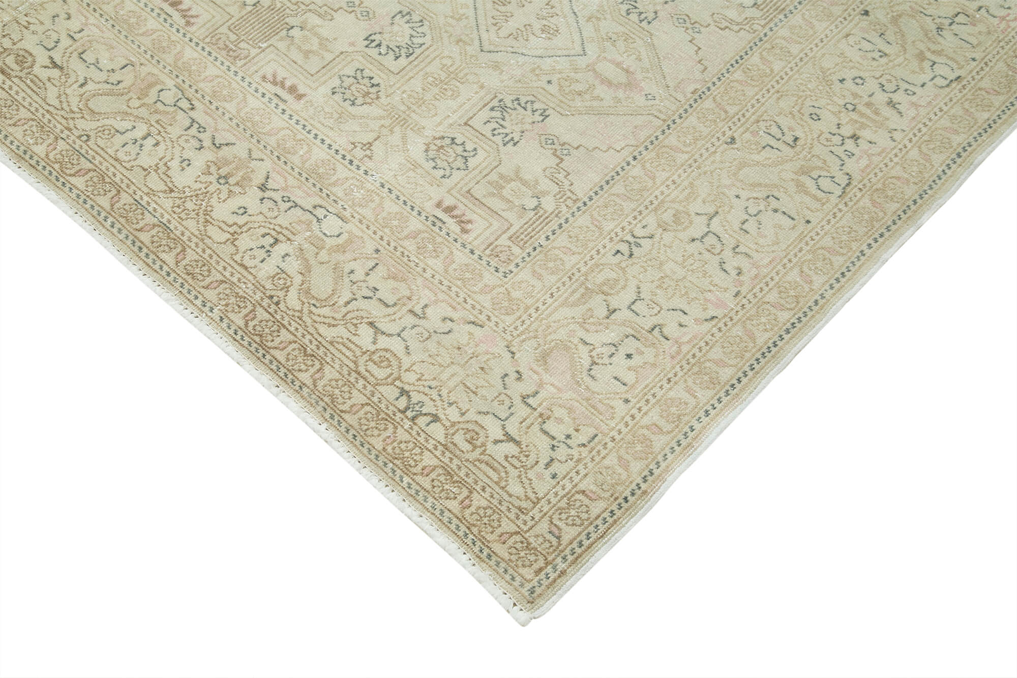 Bisque Kayseri — 1.96 x 2.96