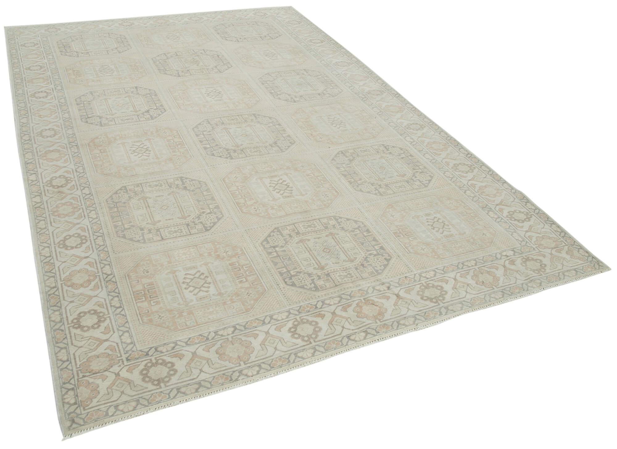 Parchment Kayseri — 1.98 x 2.97