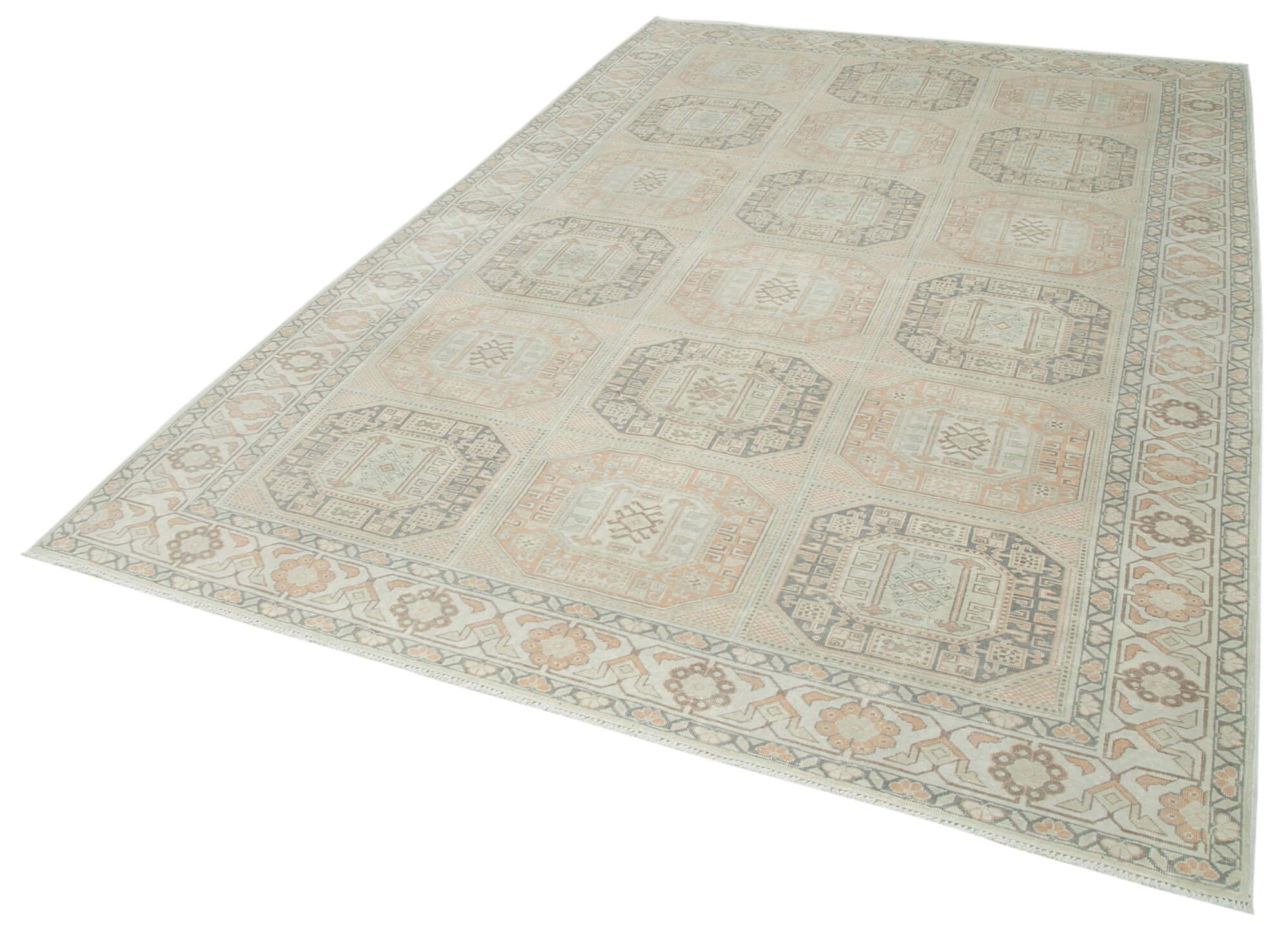 Parchment Kayseri — 1.98 x 2.97