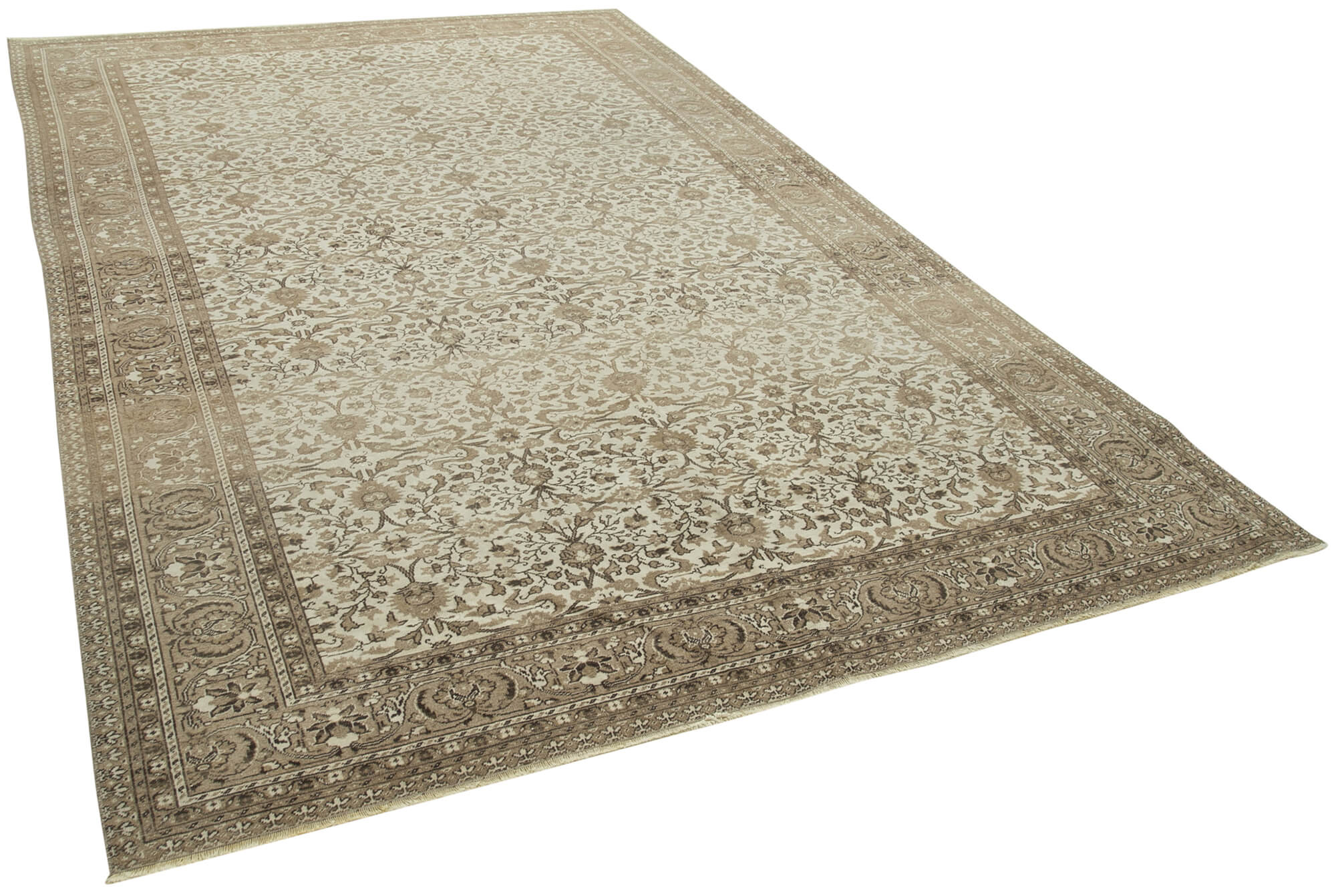 Bisque Kayseri — 2.20 x 3.34