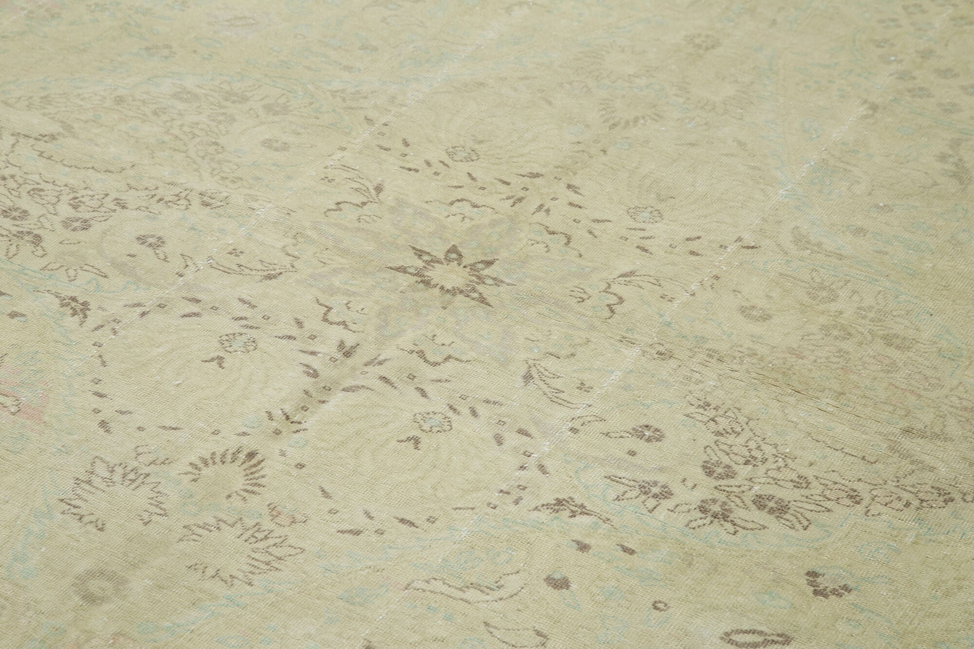 Linen Kayseri — 2.32 x 3.62