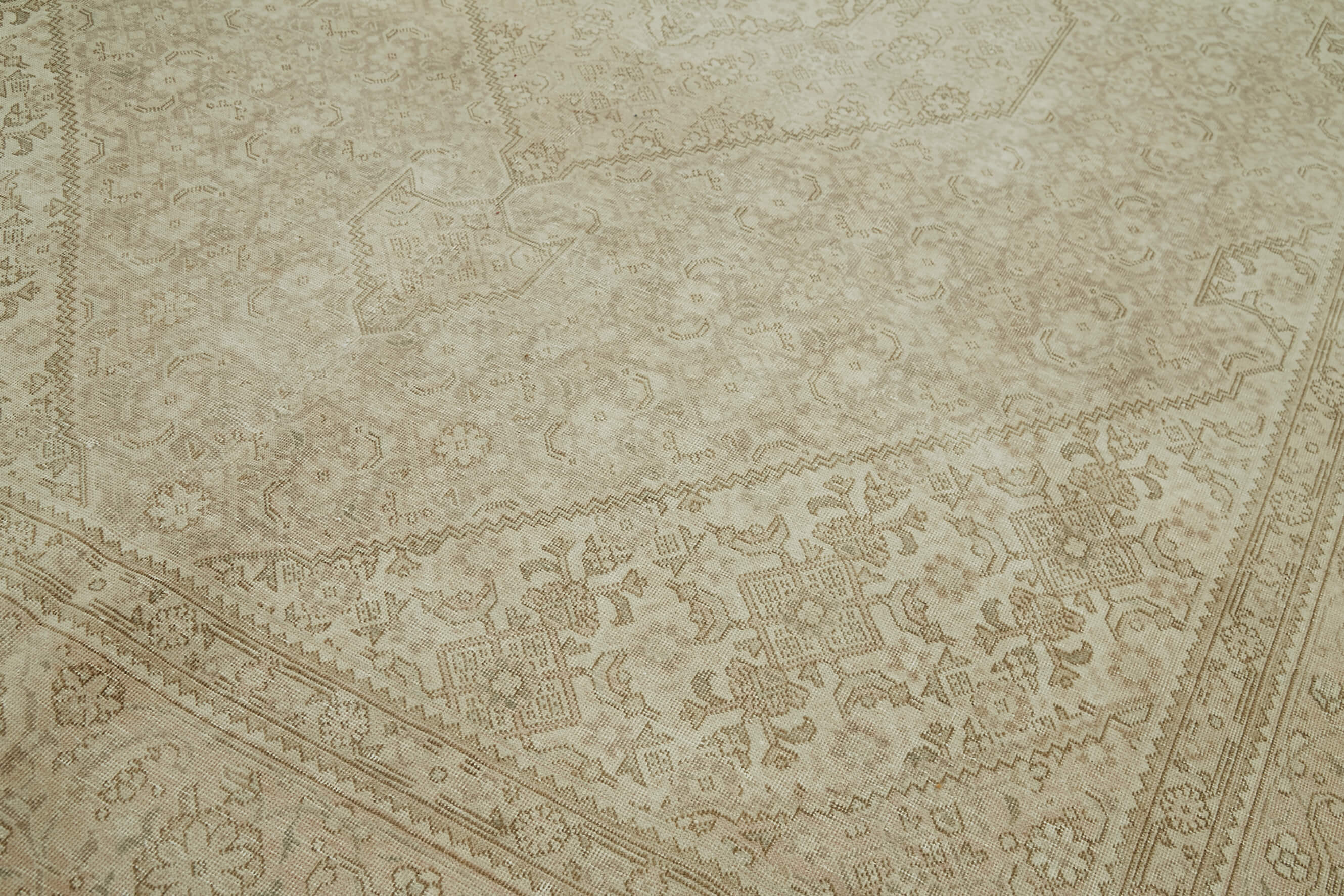 Persian Handmade — 2.90 x 3.88
