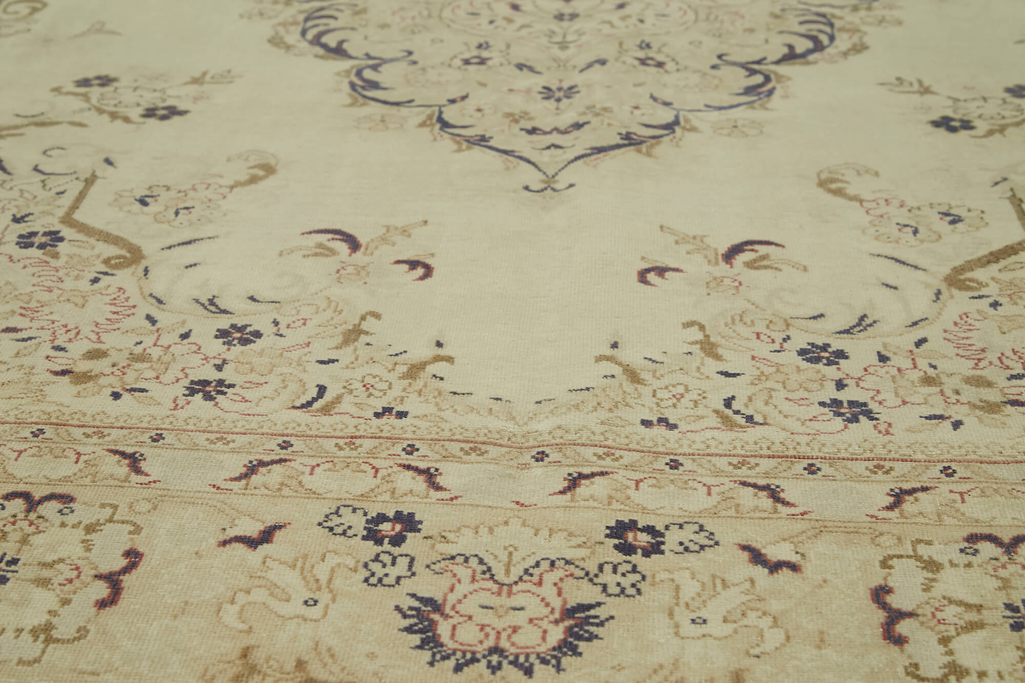 Beige Persian Handmade — 2.13 x 3.14
