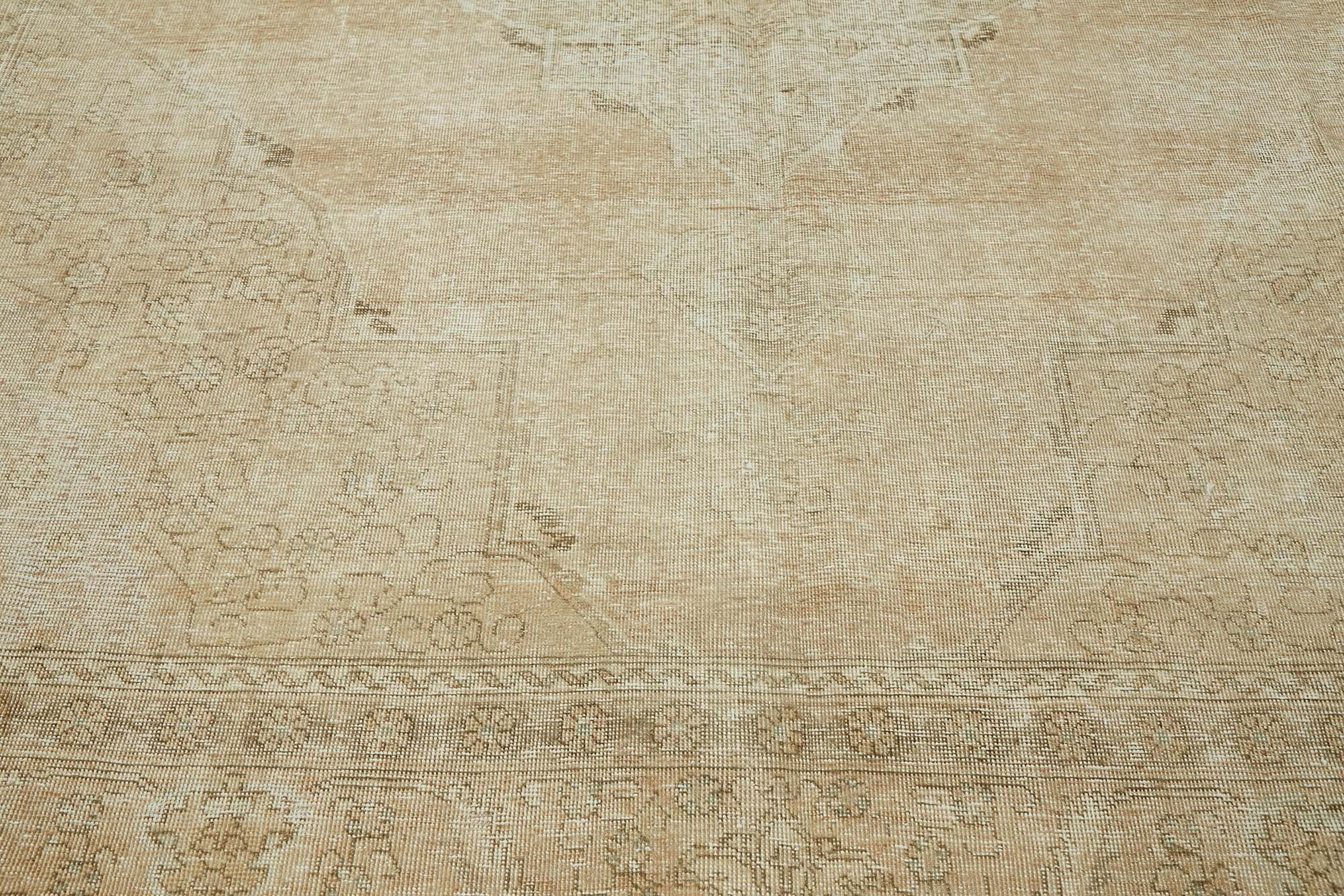 Persian Handmade — 2.73 x 3.59