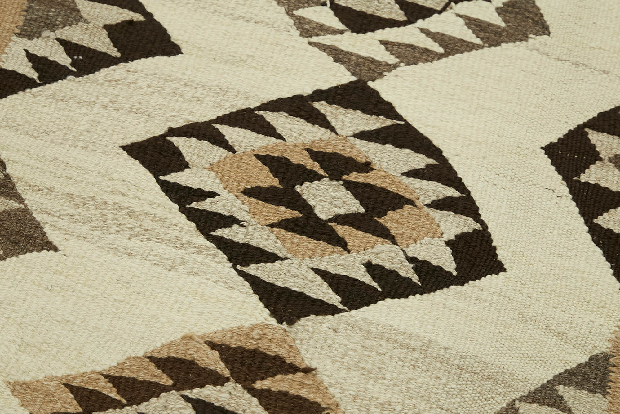 Runner — 0.87 x 3.34