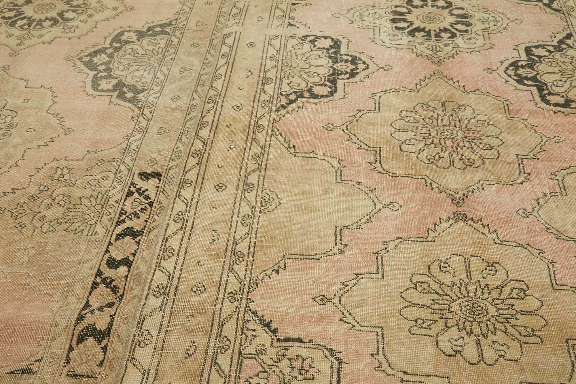 Persian Handmade — 2.83 x 3.79