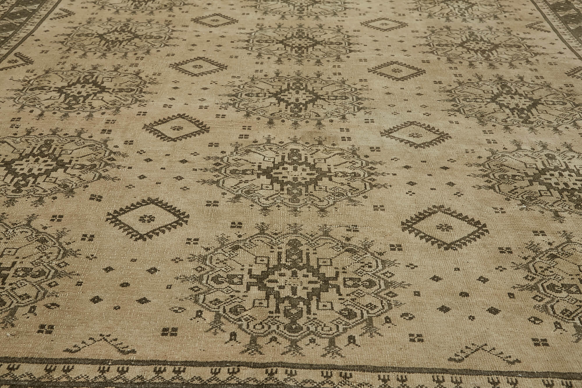 Persian Handmade — 2.97 x 3.55