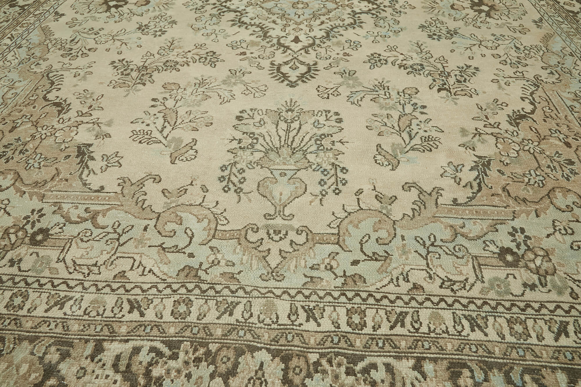Persian Handmade — 2.97 x 4.03