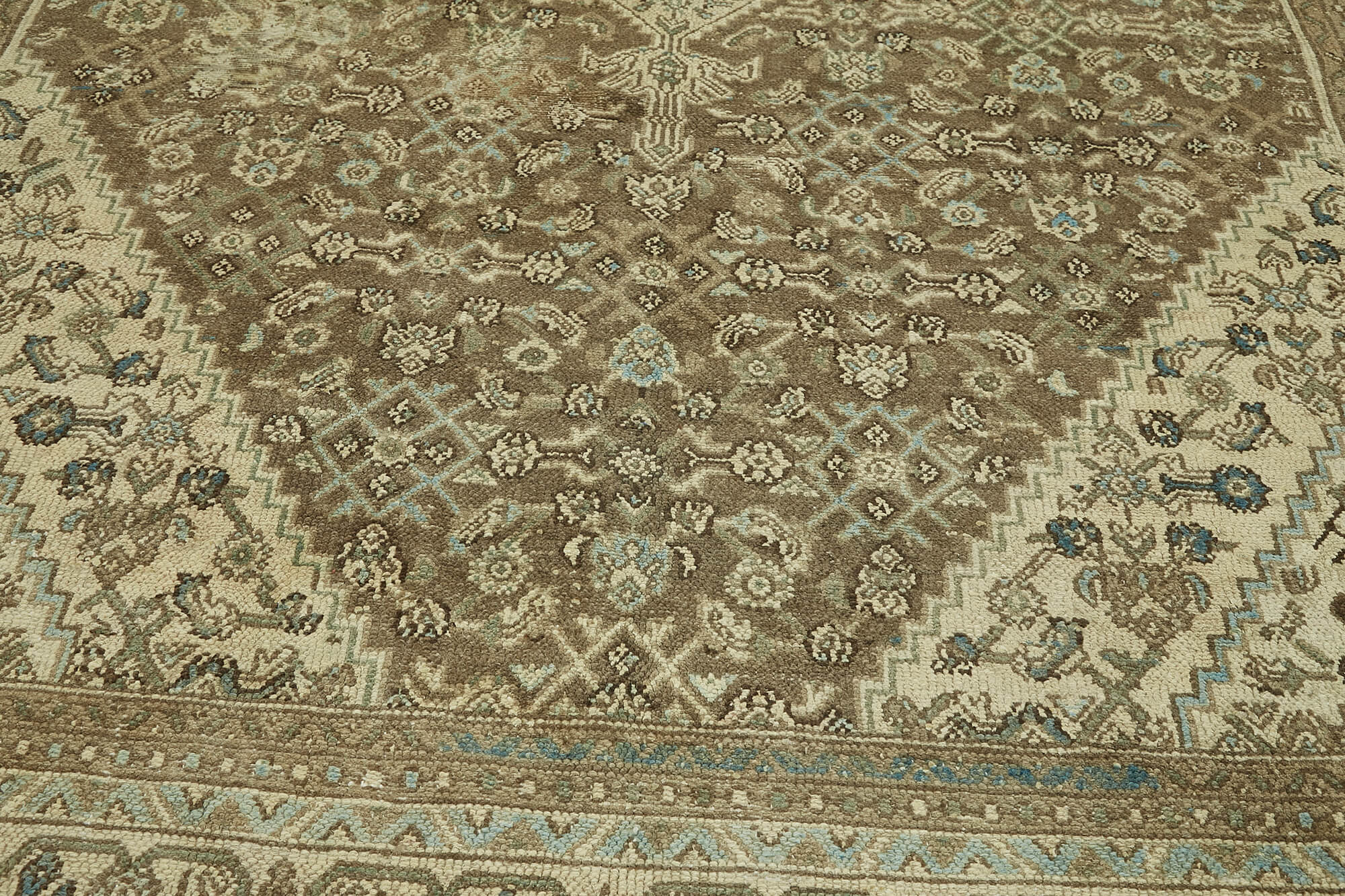 Wheat Persian — 2.55 x 3.52