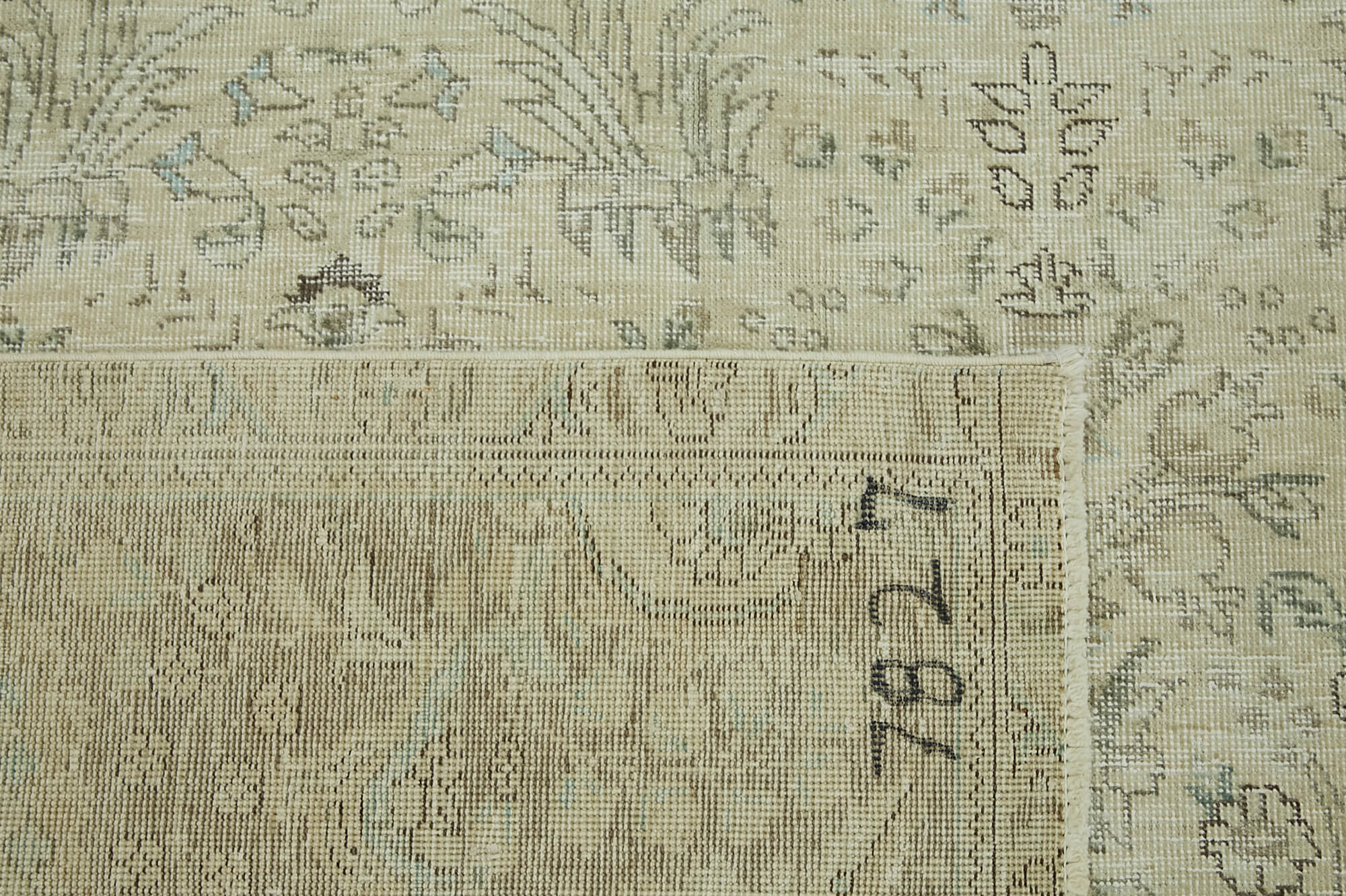 Persian Handmade — 2.85 x 3.55