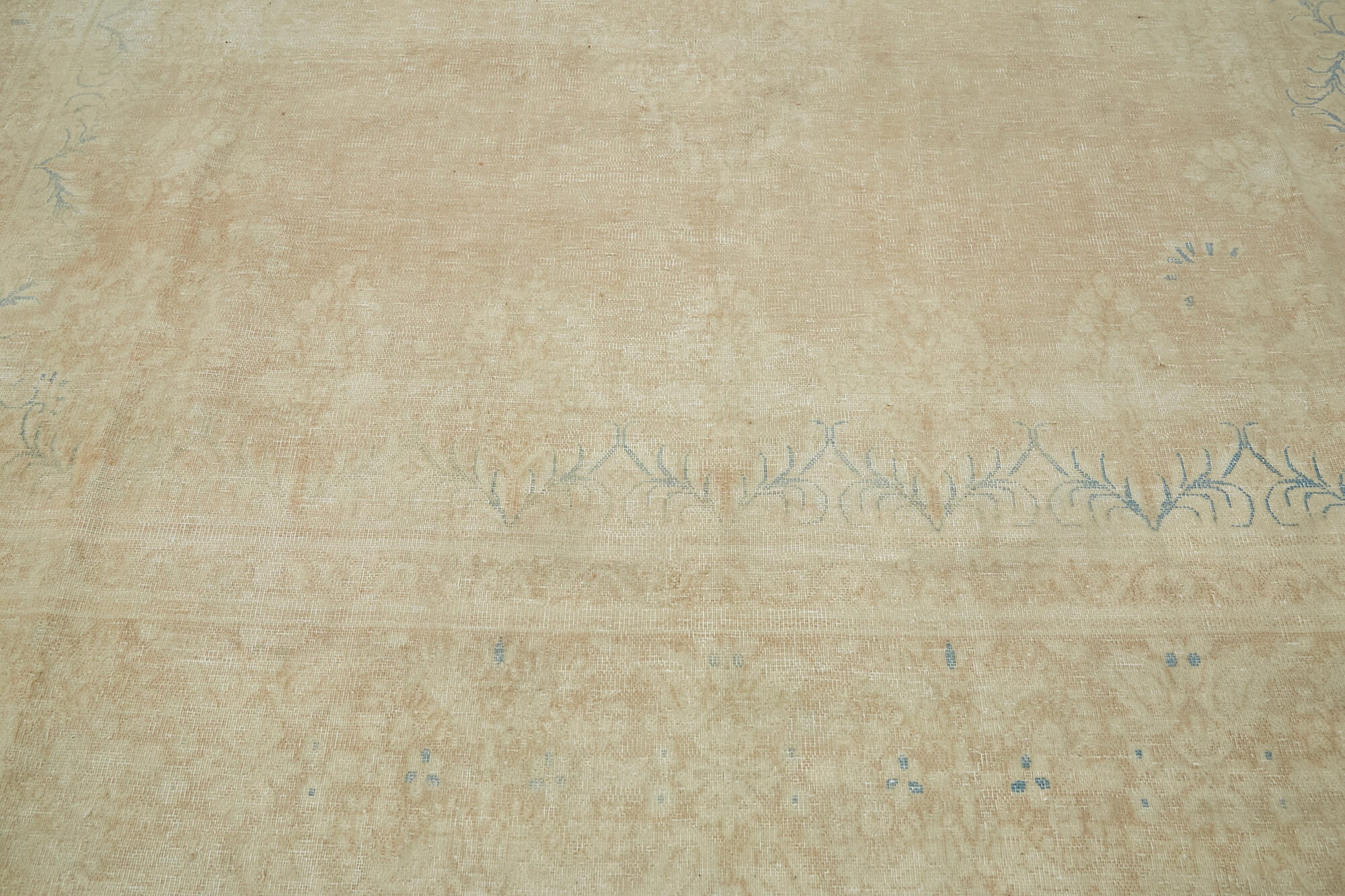 Persian Handmade — 2.78 x 3.93