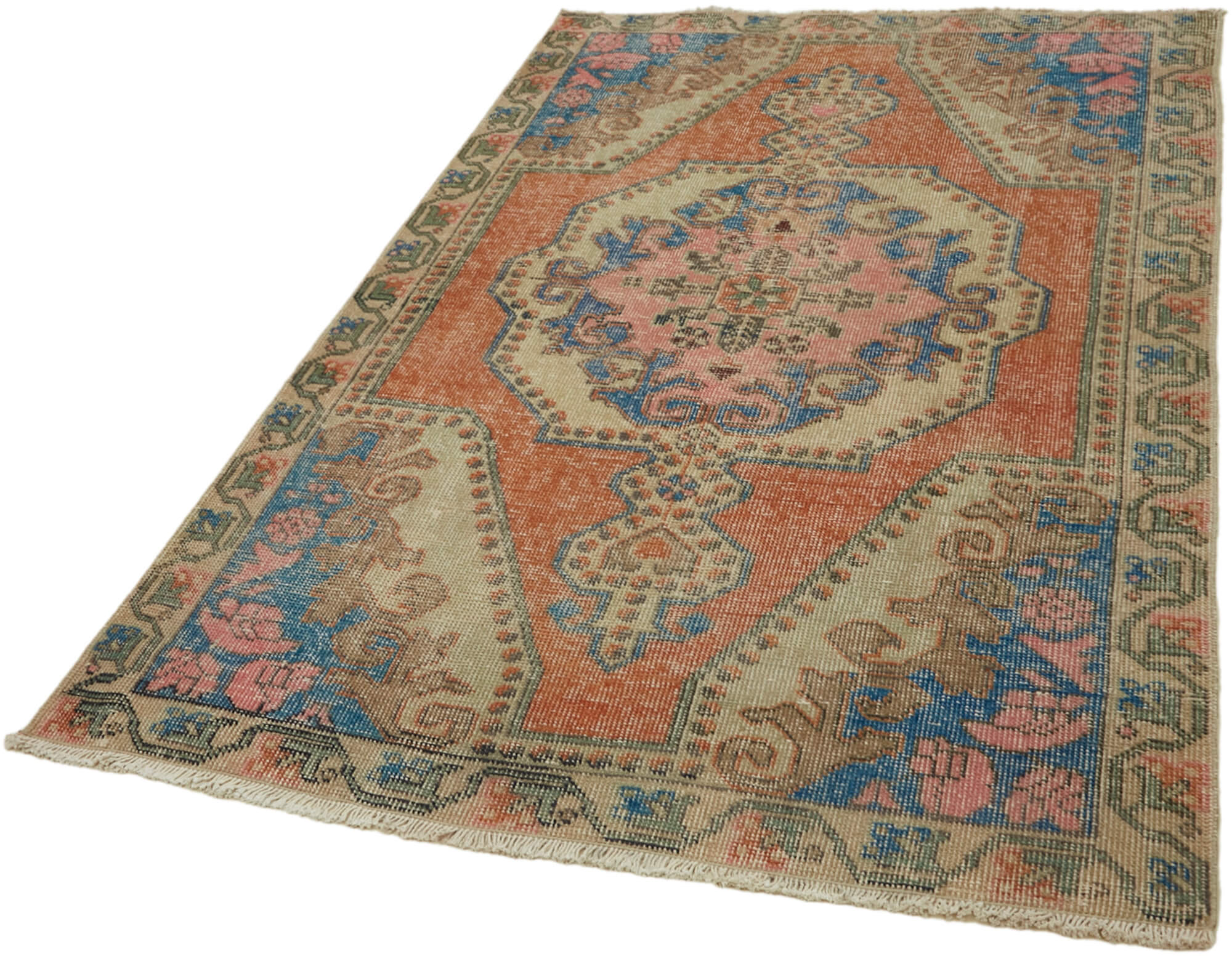 Beige Turkish Vintage — 1.34 x 2.09