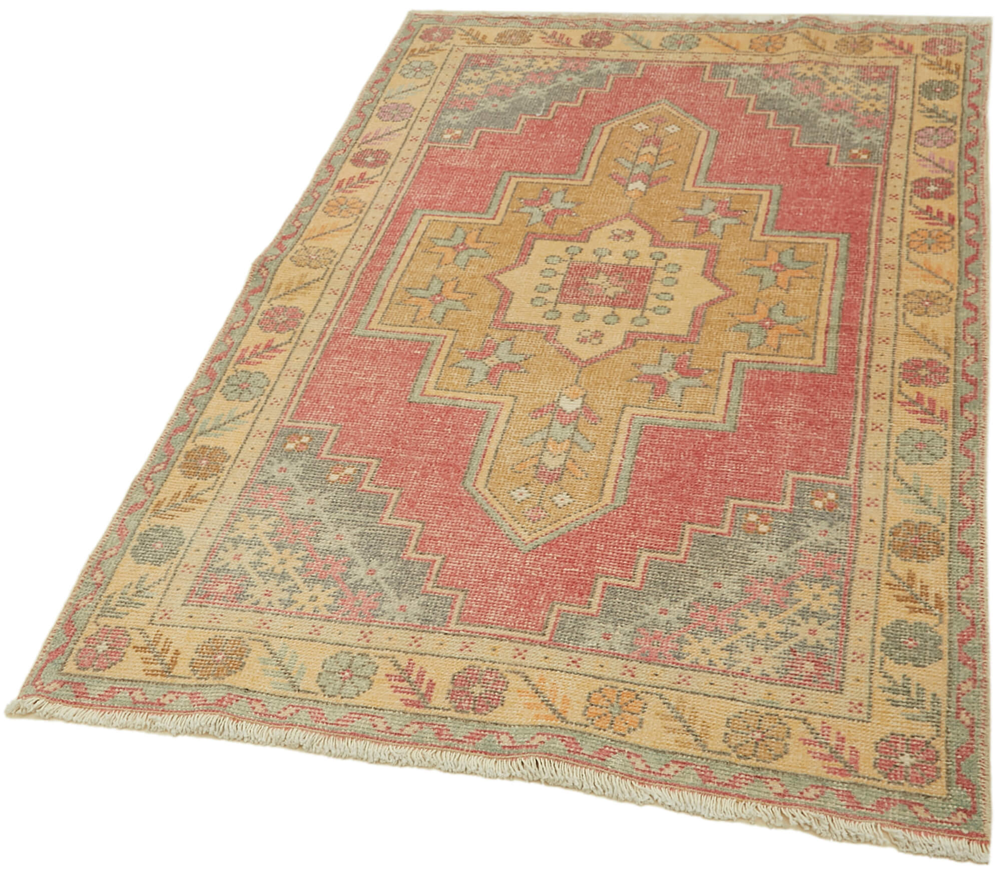 Beige Turkish Vintage — 1.07 x 1.69