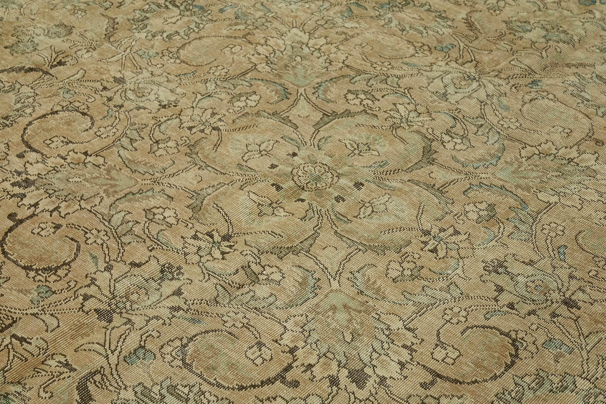 Persian Handmade — 2.77 x 3.76