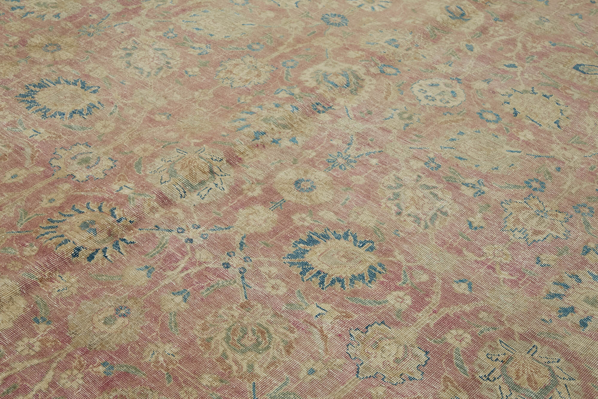 Persian Handmade — 2.83 x 3.84
